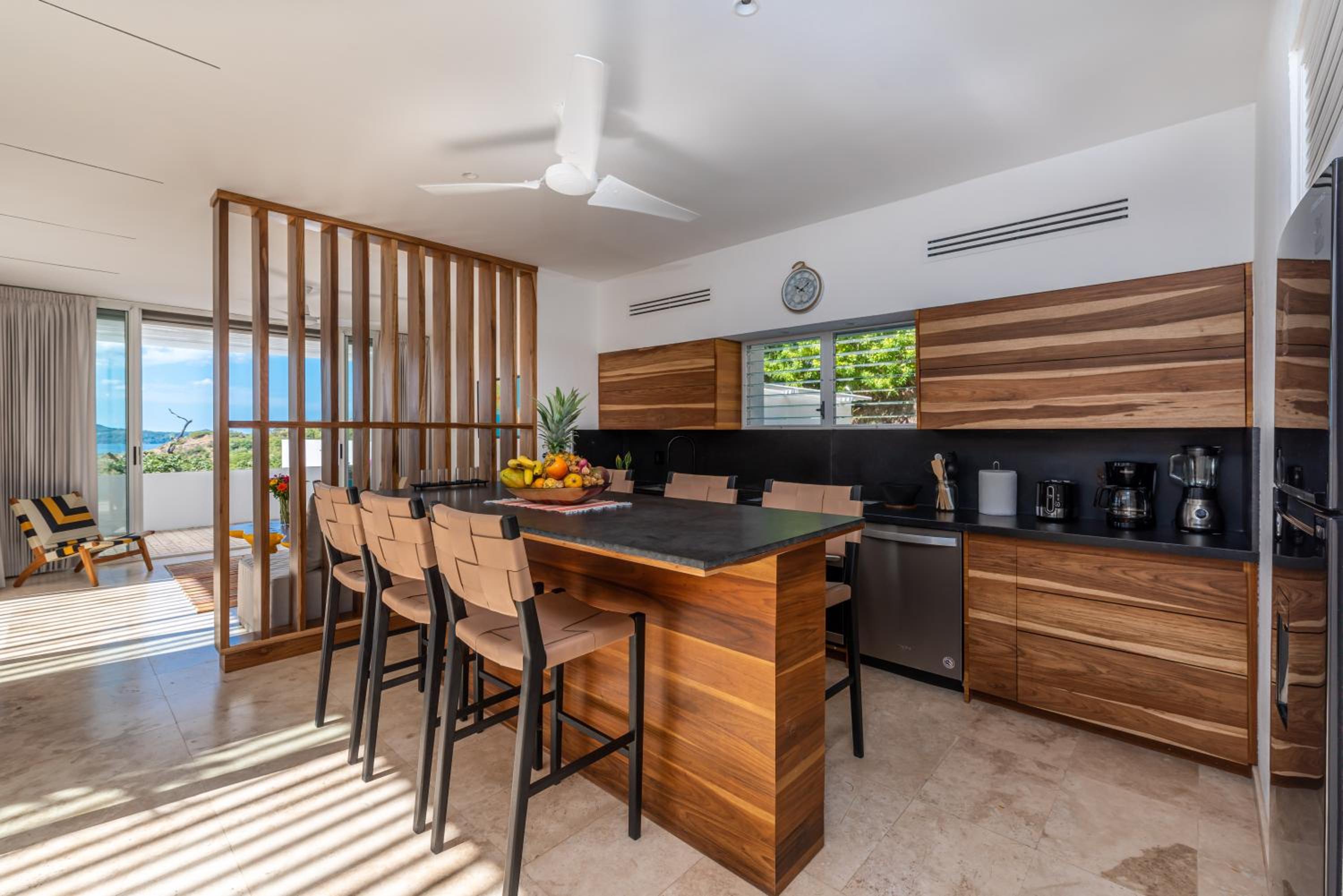 Beautiful Getaway 3BR House/ amazing ocean view