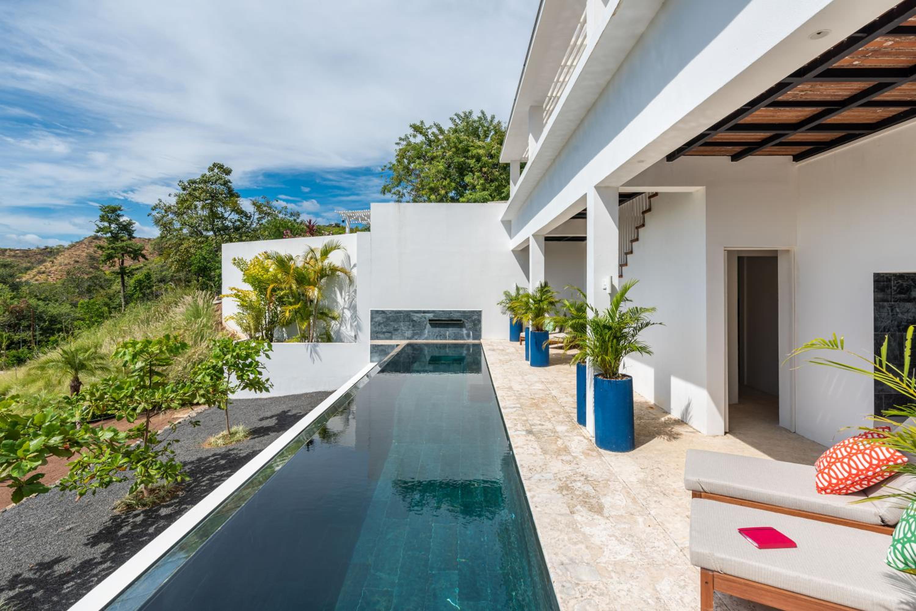 Beautiful Getaway 3BR House/ amazing ocean view