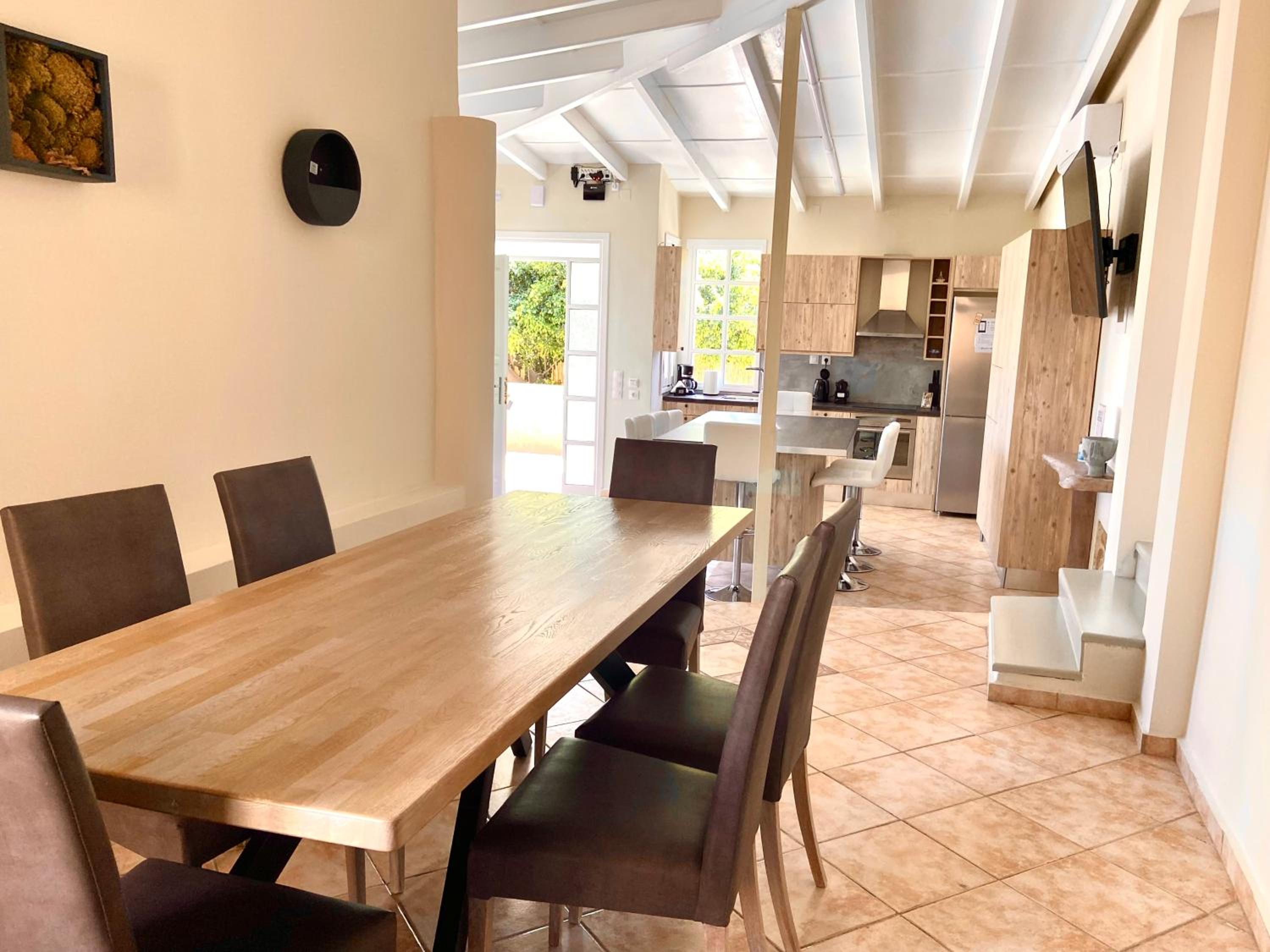 Nerria's Villa view 4
