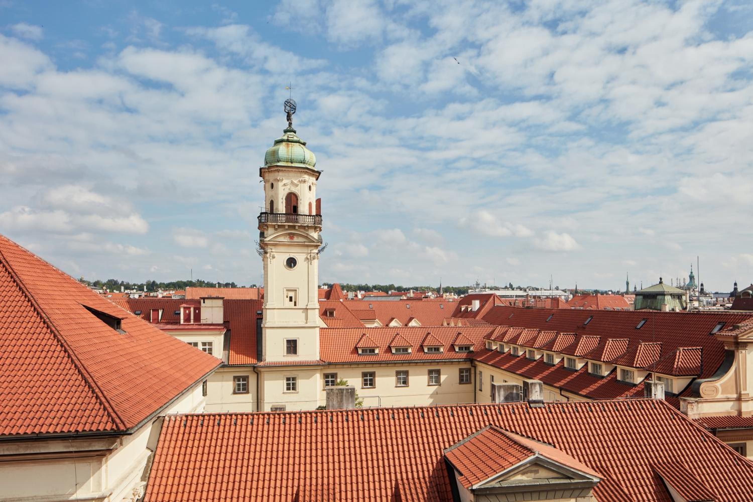 Exclusive Old Town Suites with City Views & AC by EasyBNB Premium