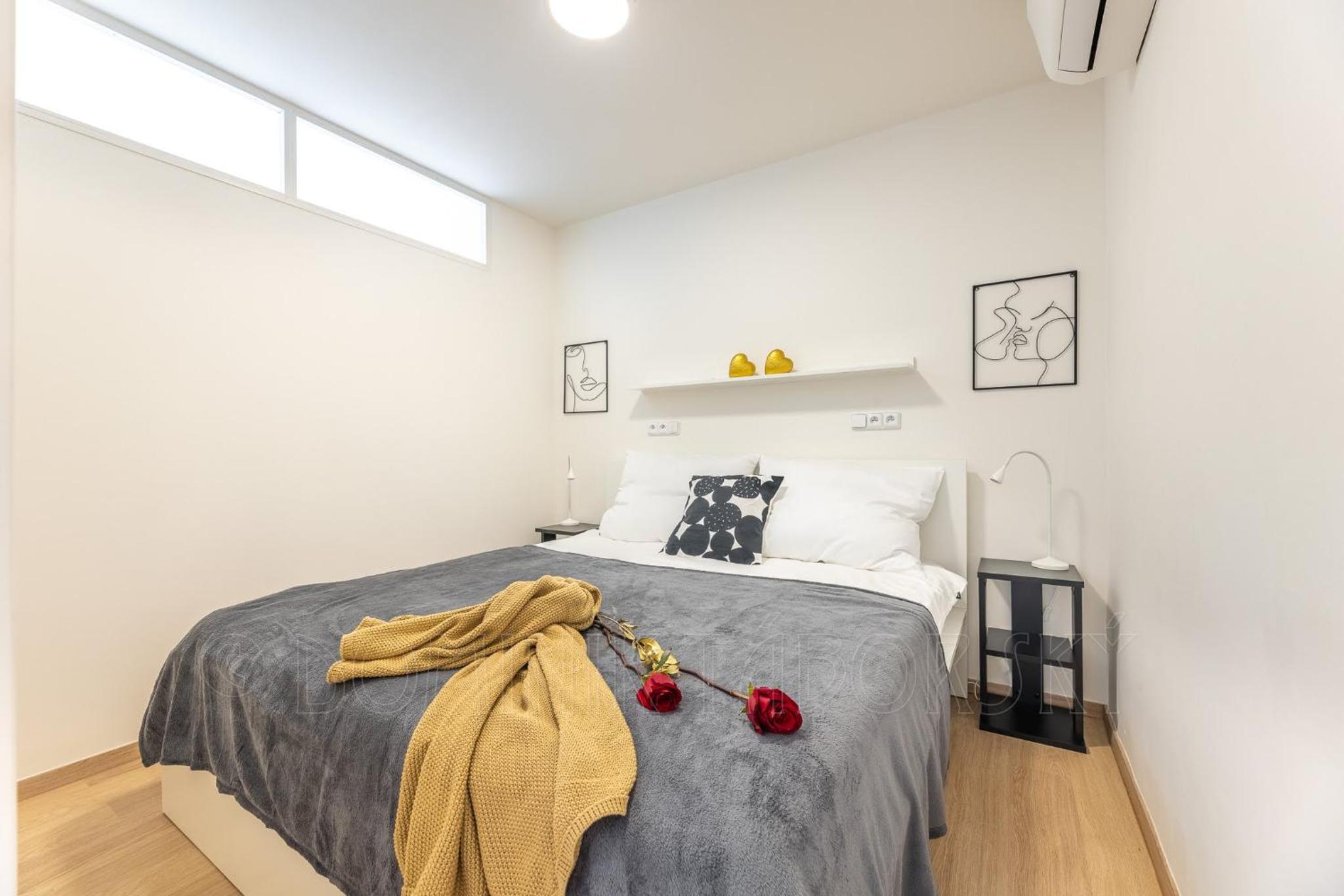 Exclusive Old Town Suites with City Views & AC by EasyBNB Premium
