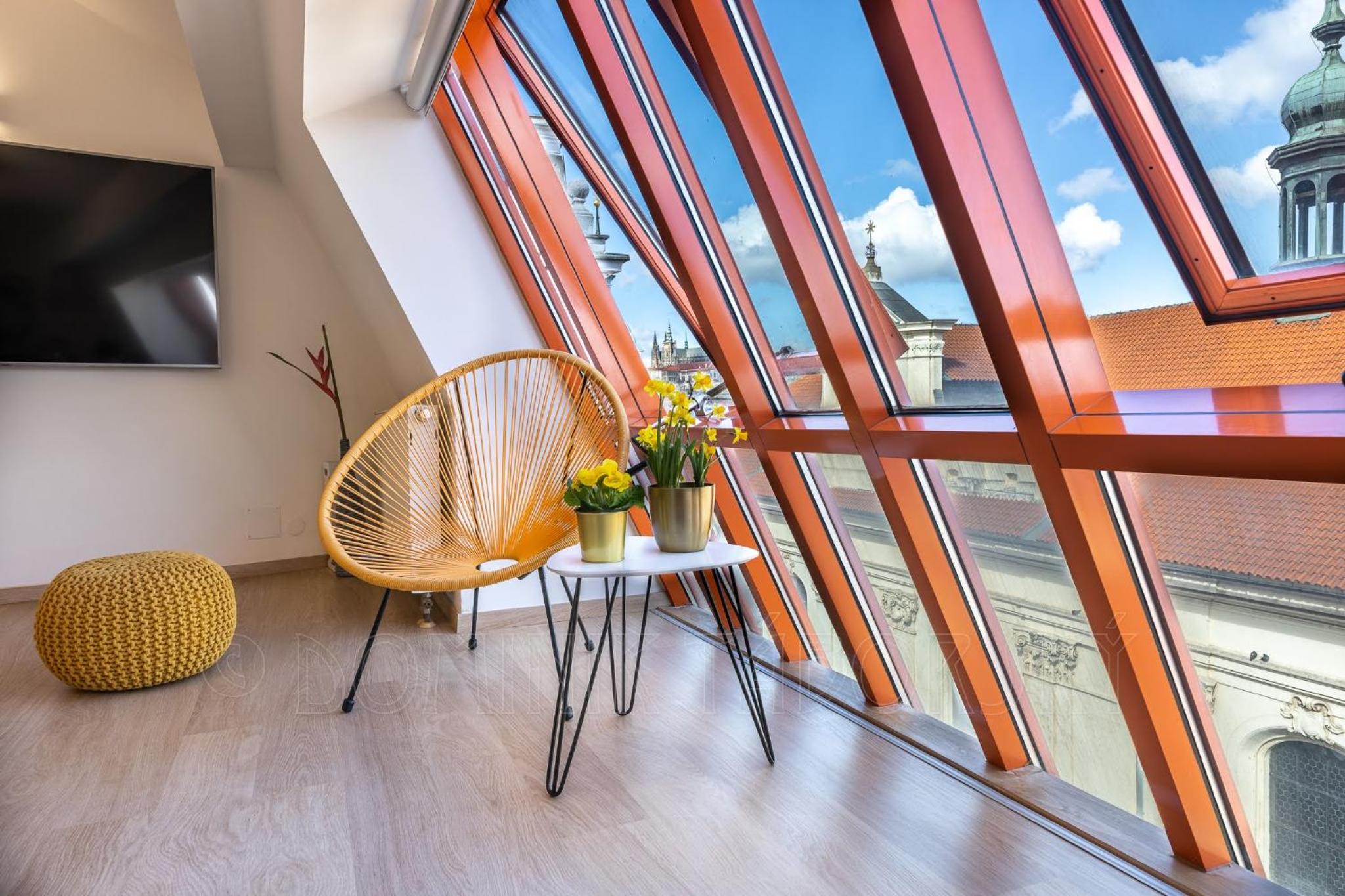 Exclusive Old Town Suites with City Views & AC by EasyBNB Premium