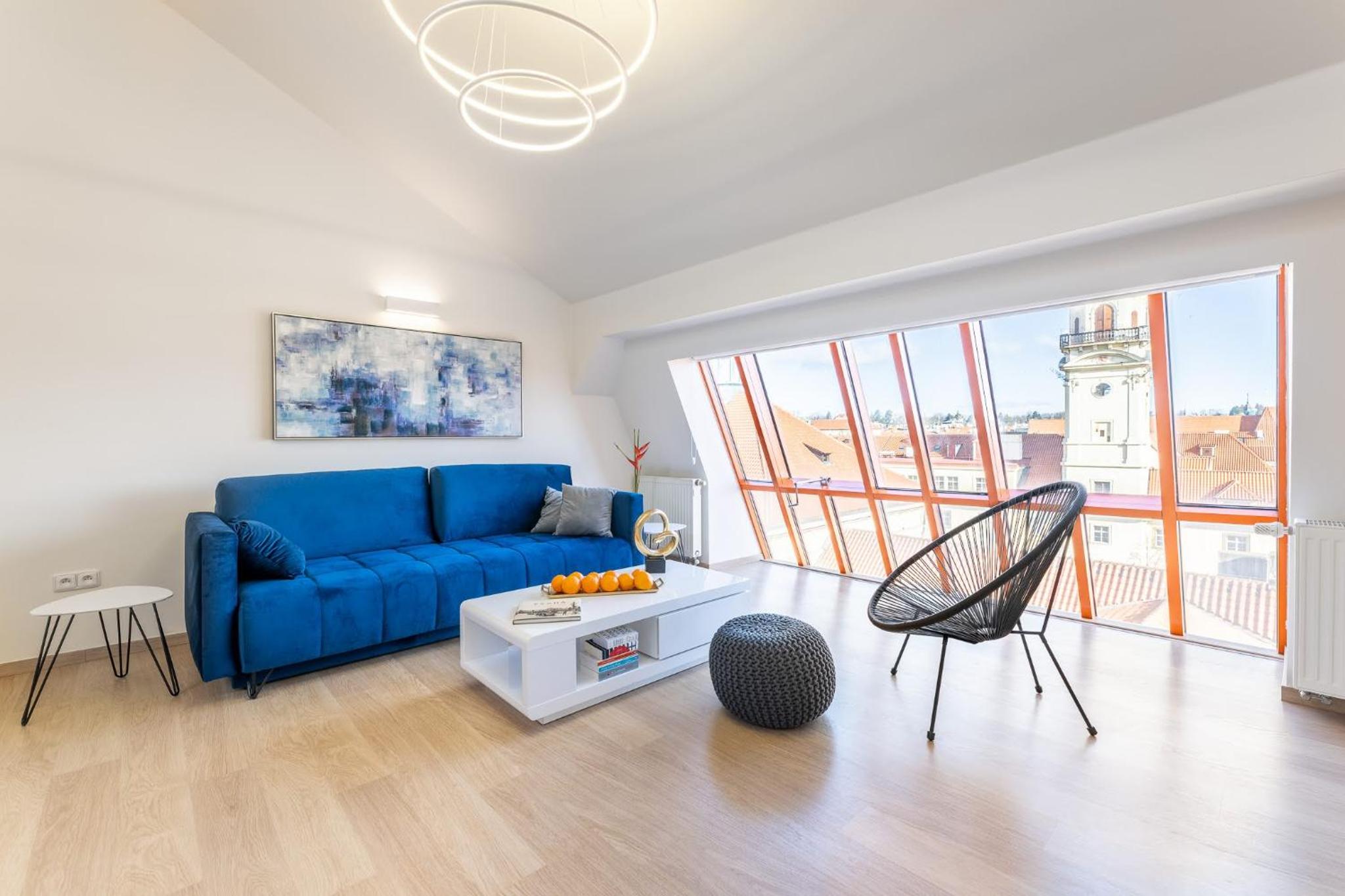 Exclusive Old Town Suites with City Views & AC by EasyBNB Premium