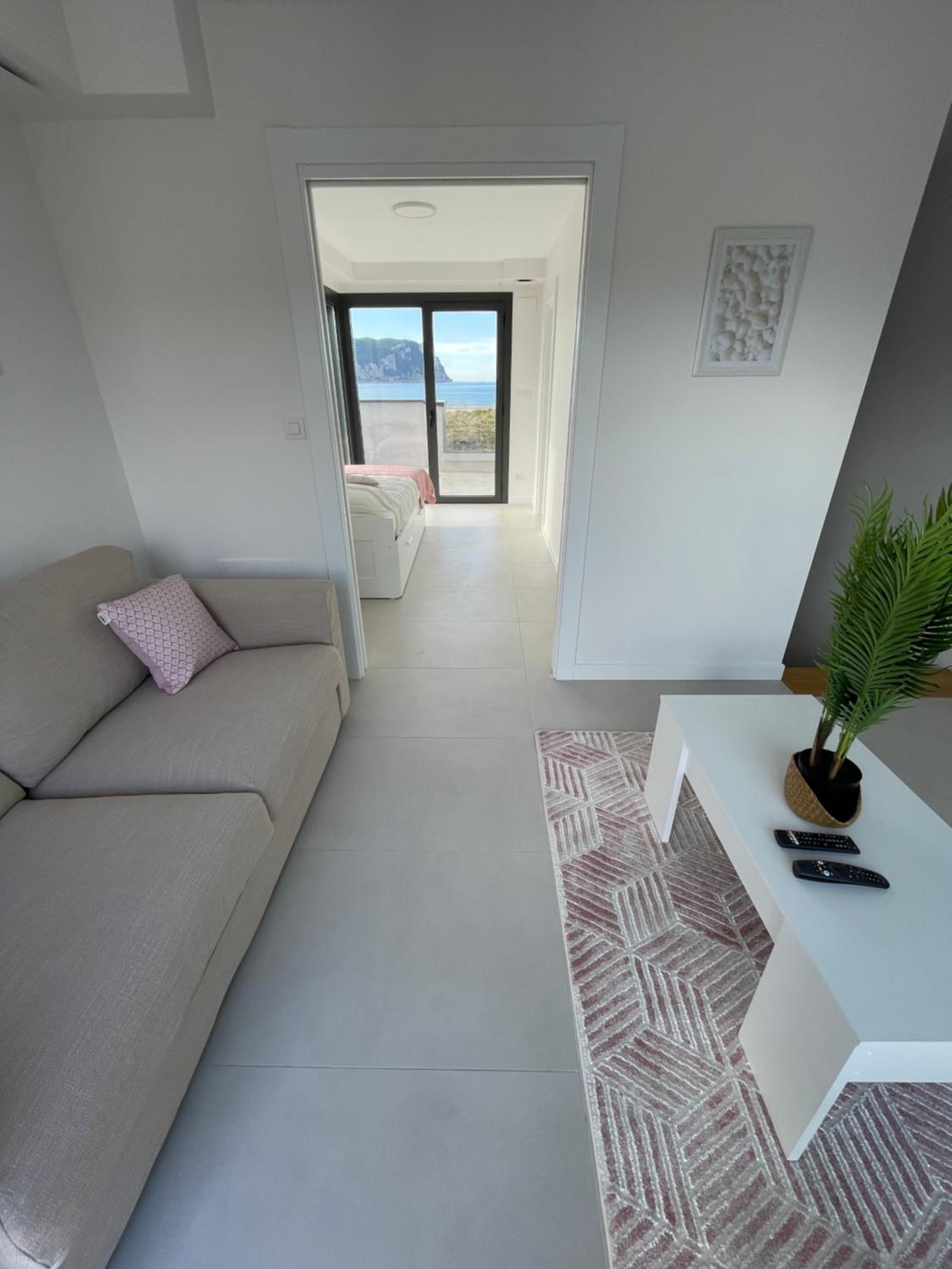 Lujosa casa en primera línea playa increibles vistas mar