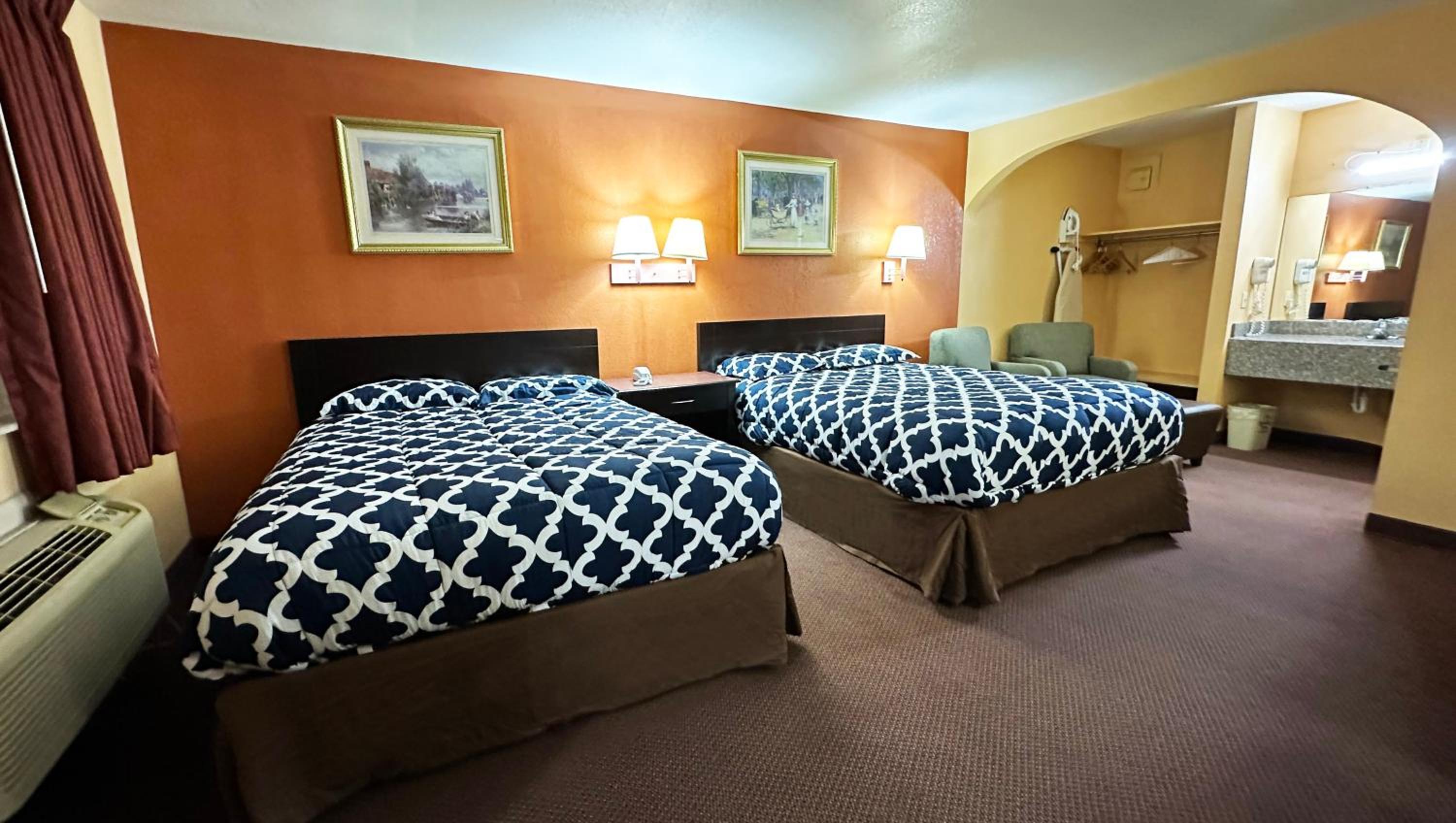 Apollo Lodge and RV Park