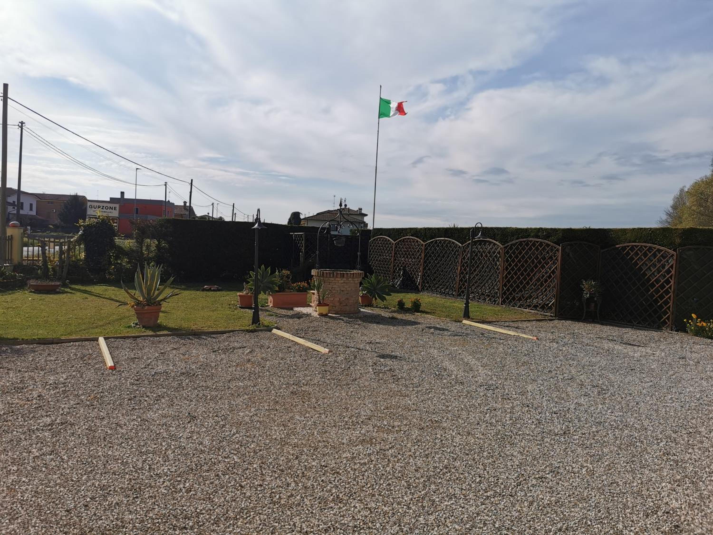 Casa di Campagna B&B La Corte Ferrara