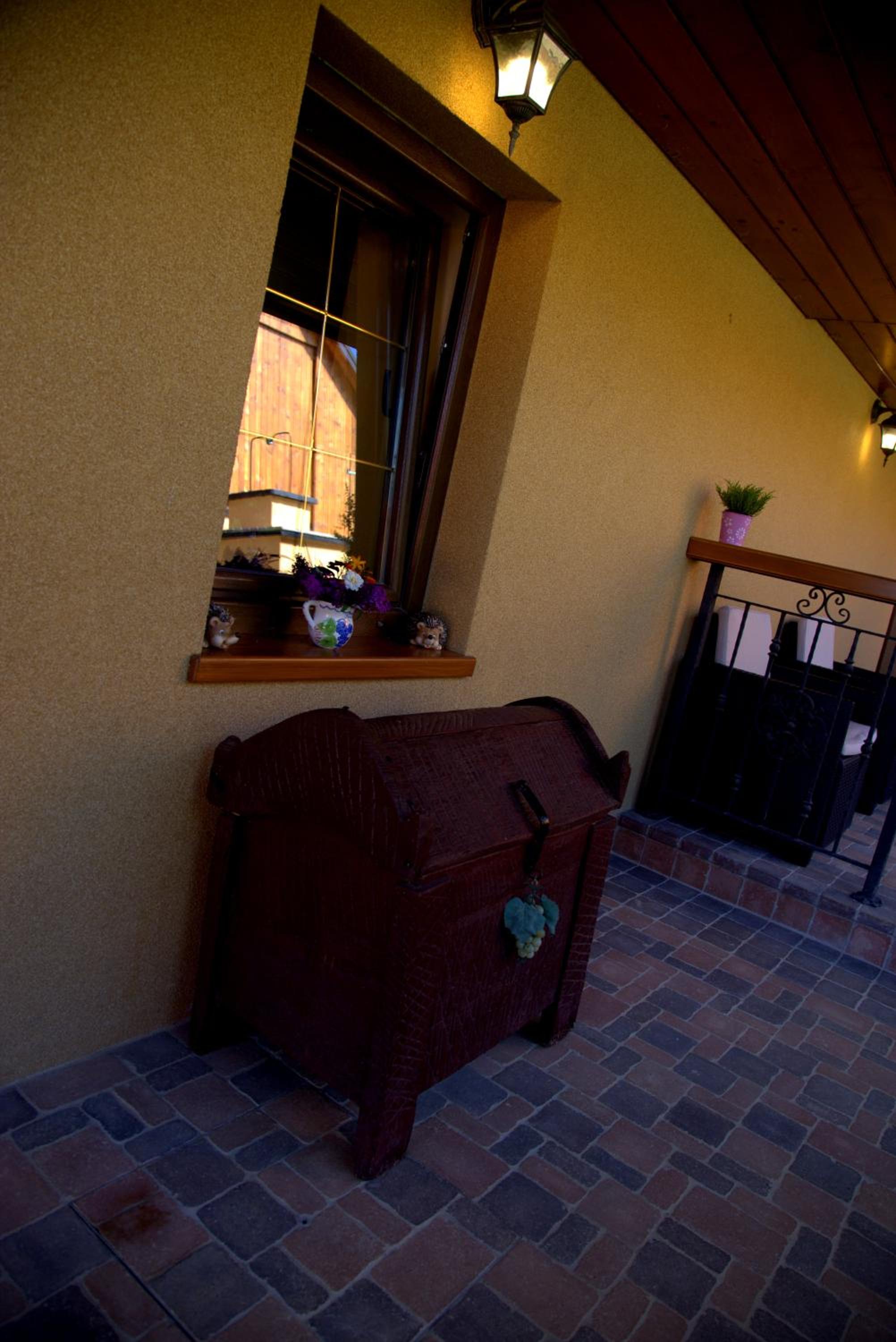 Brezova Poljana Lodge