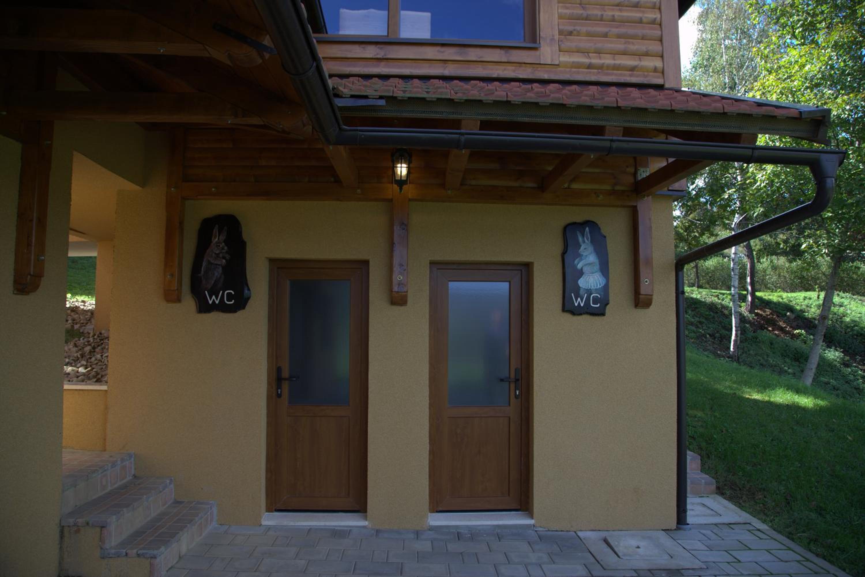 Brezova Poljana Lodge