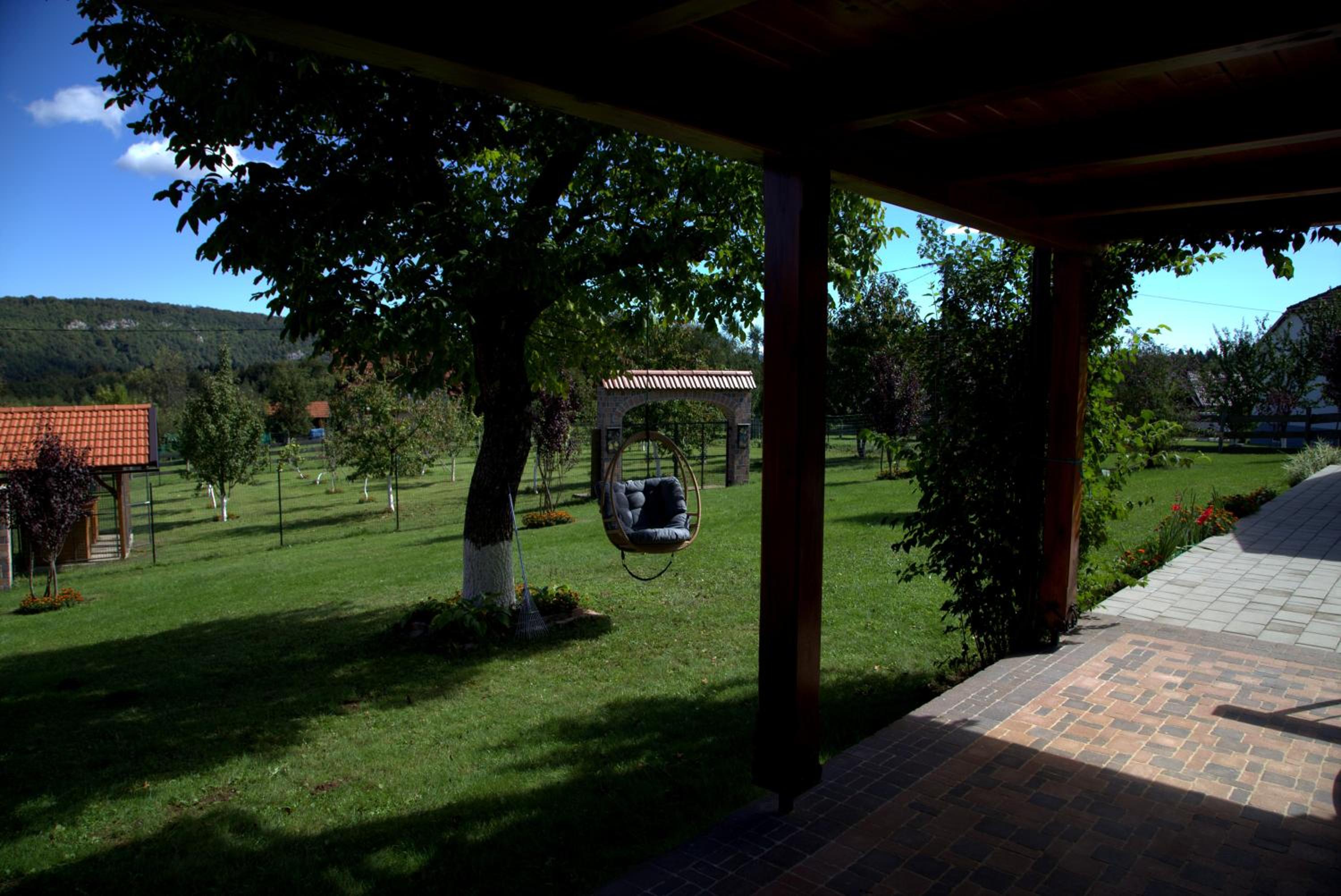 Brezova Poljana Lodge