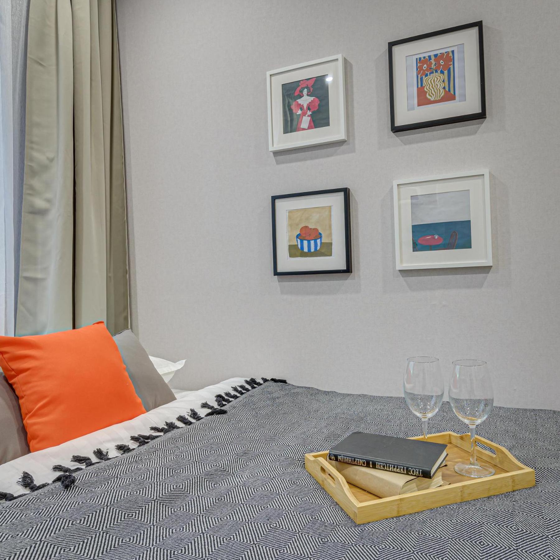 Astoria Apartments