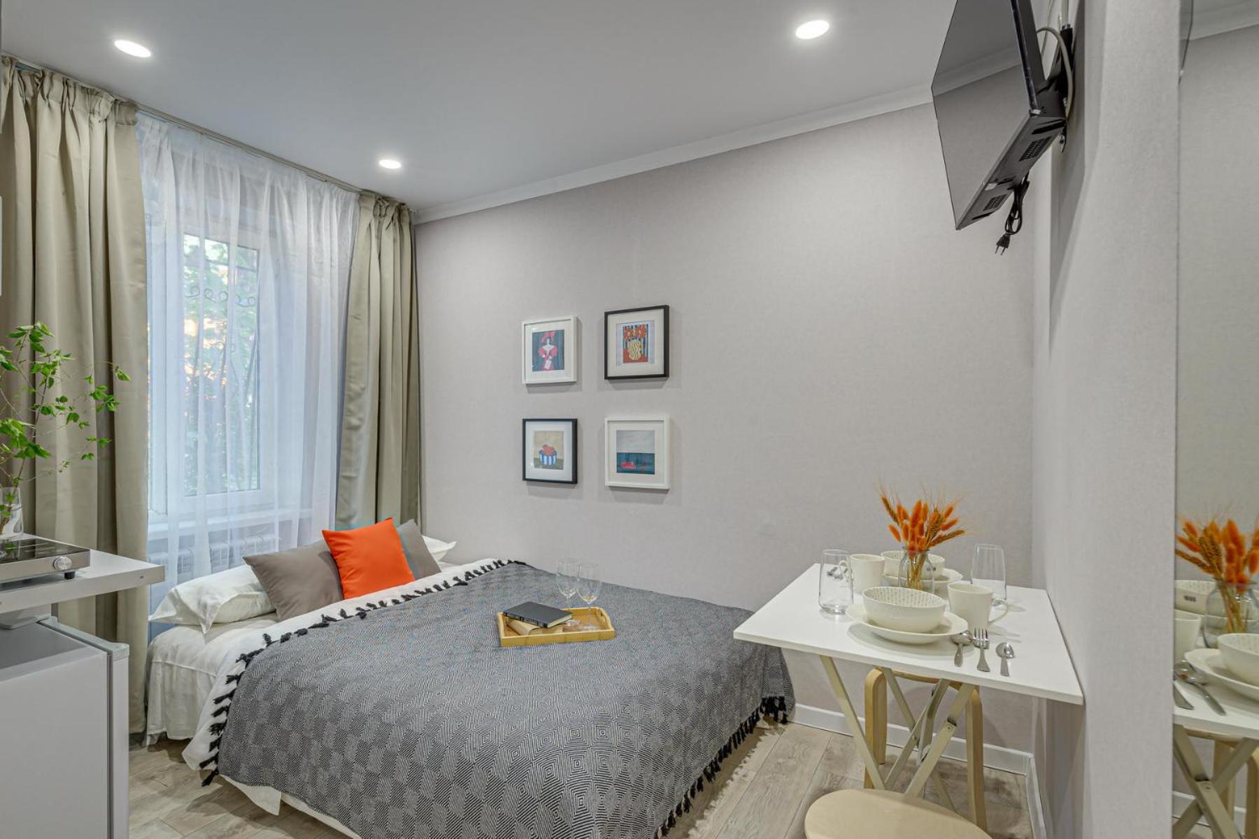 Astoria Apartments