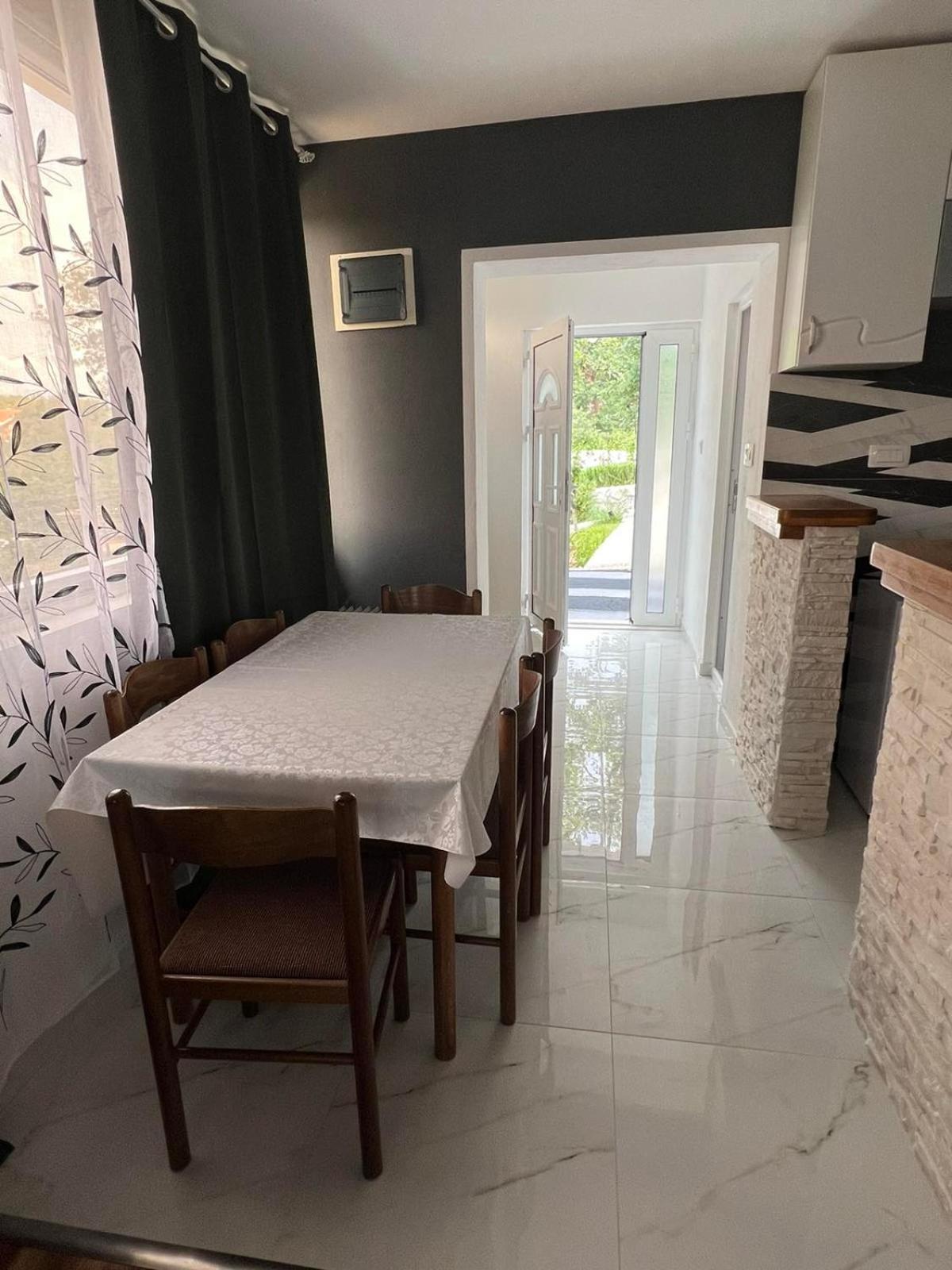 Apartman Glorija