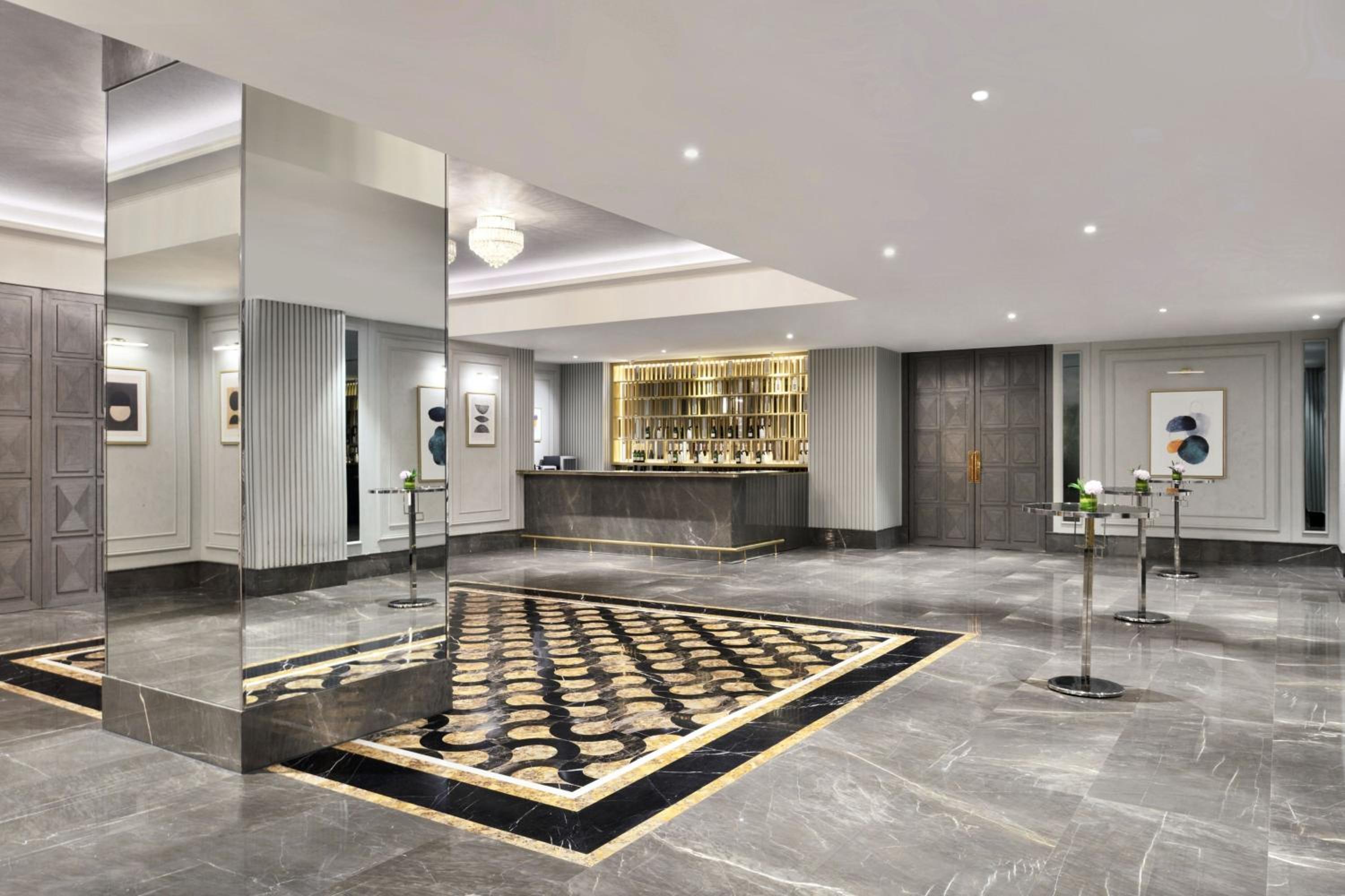 Mumbai Vacations - The St. Regis Mumbai - Property Image 26