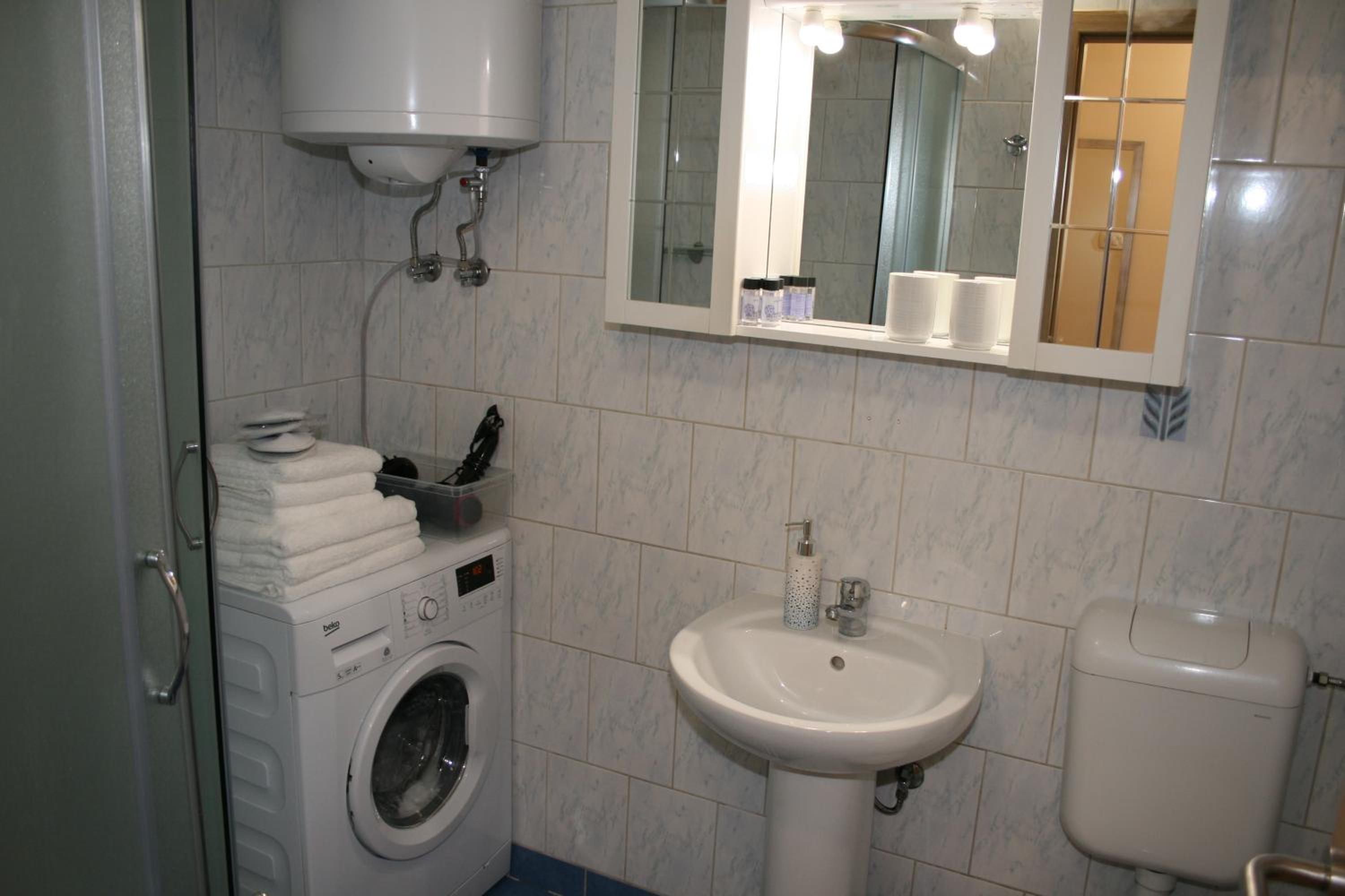 Photo 40