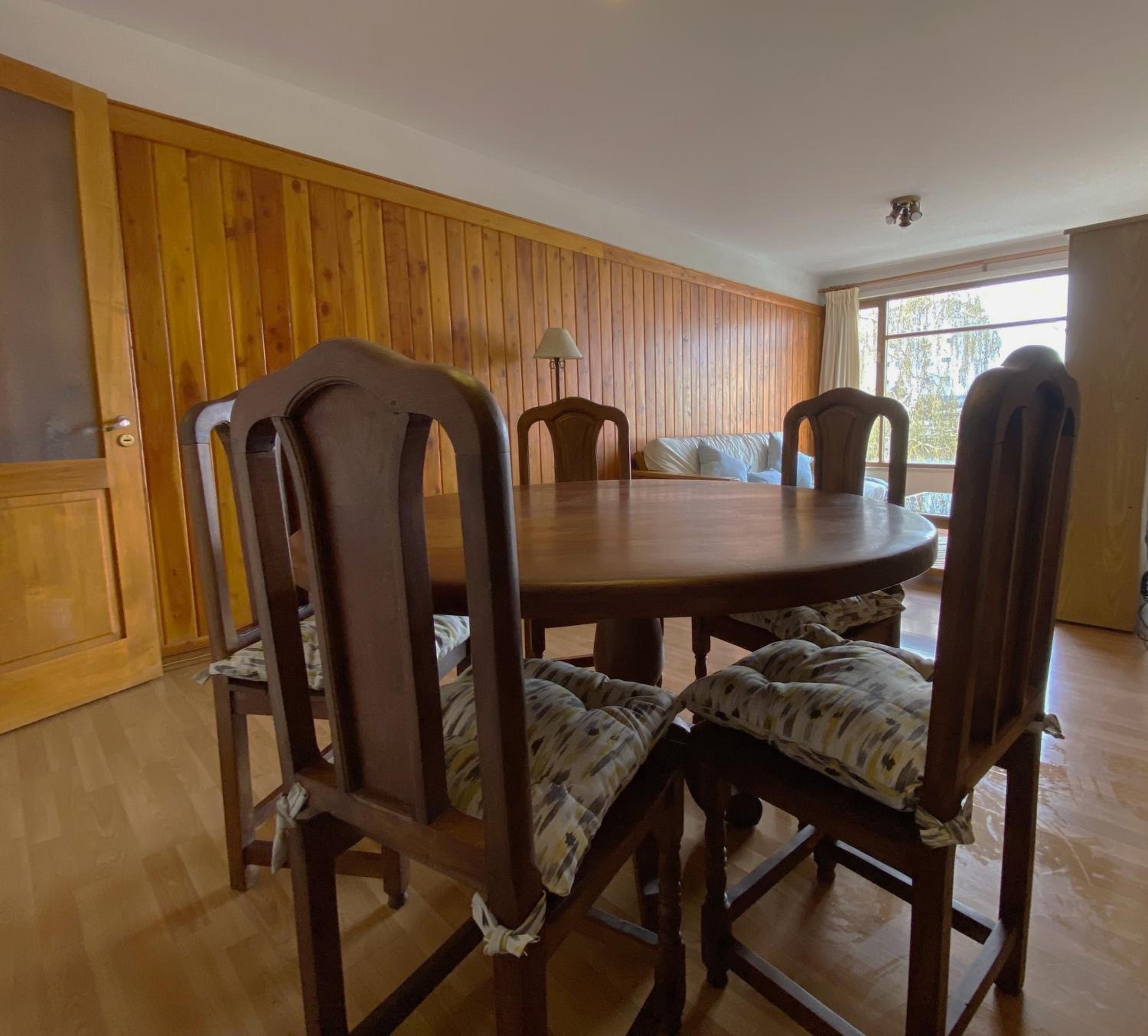 Departamento super céntrico.