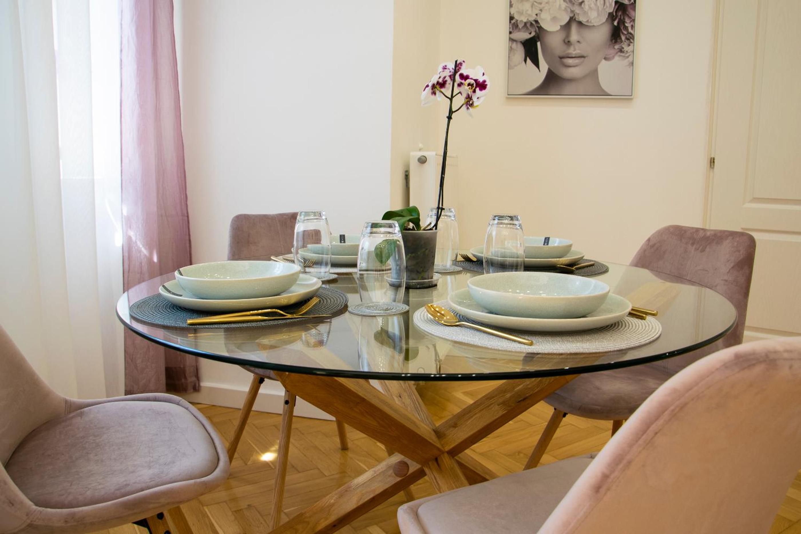 Season One Apartman view 5