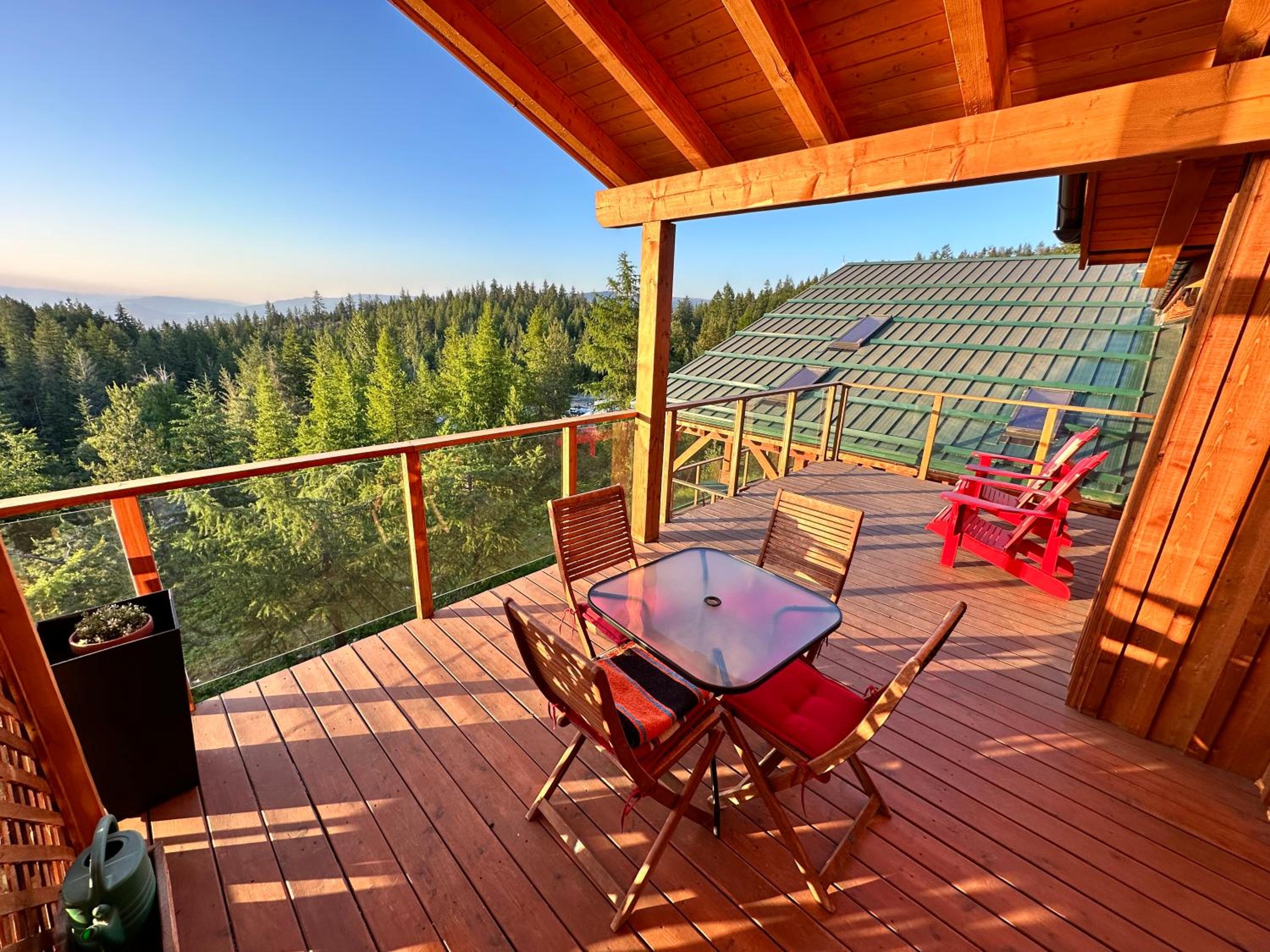 Myra Canyon Guest Ranch