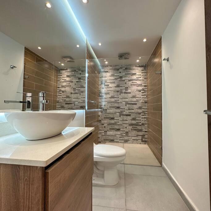 Nuevo Apartamento a 3 minutos del JMC de lujo