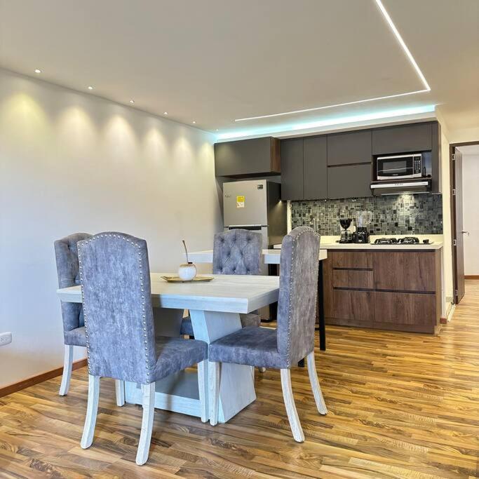 Nuevo Apartamento a 3 minutos del JMC de lujo