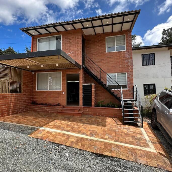 Nuevo Apartamento a 3 minutos del JMC de lujo