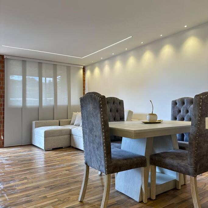 Nuevo Apartamento a 3 minutos del JMC de lujo