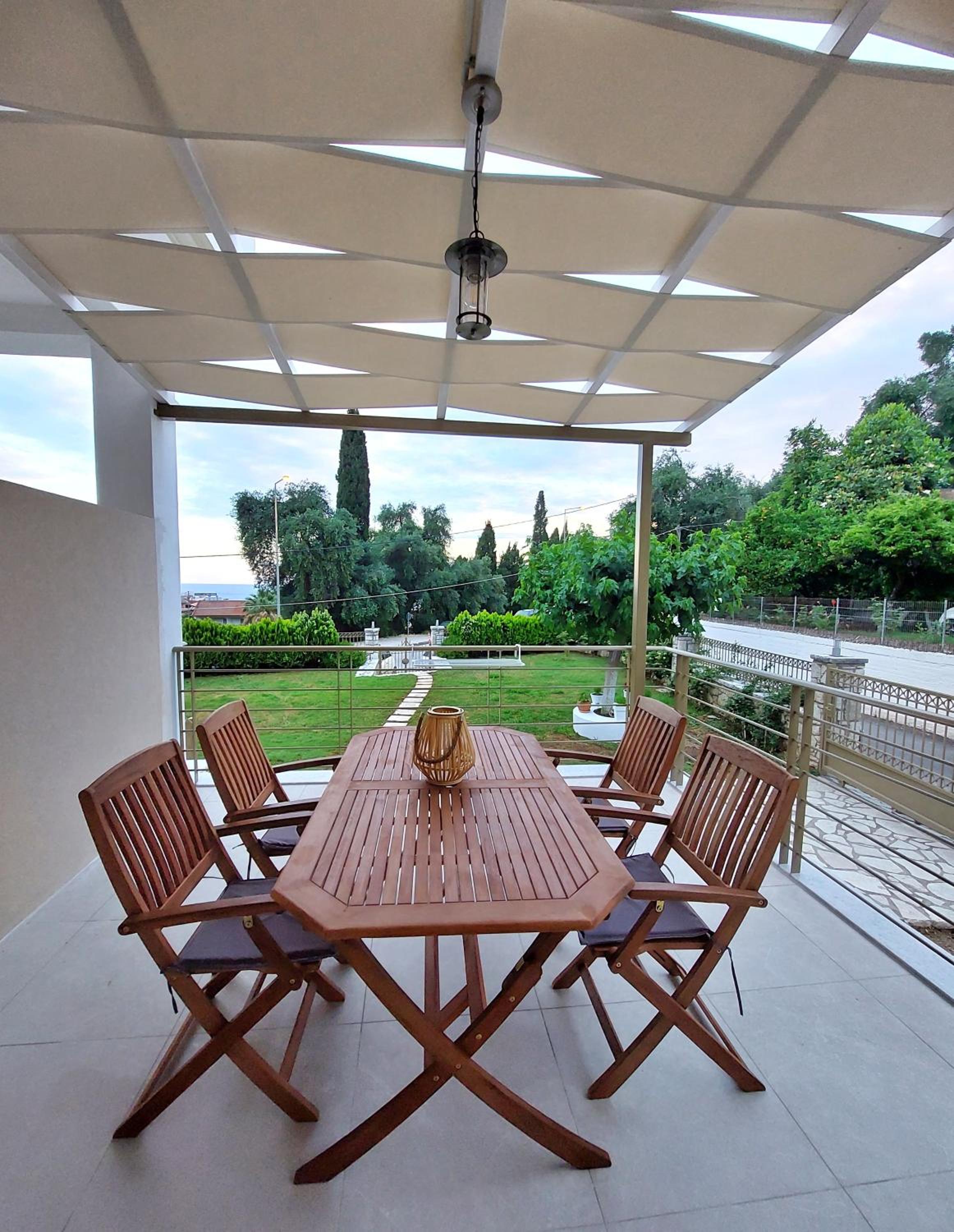 Phoenix Apartments Parga