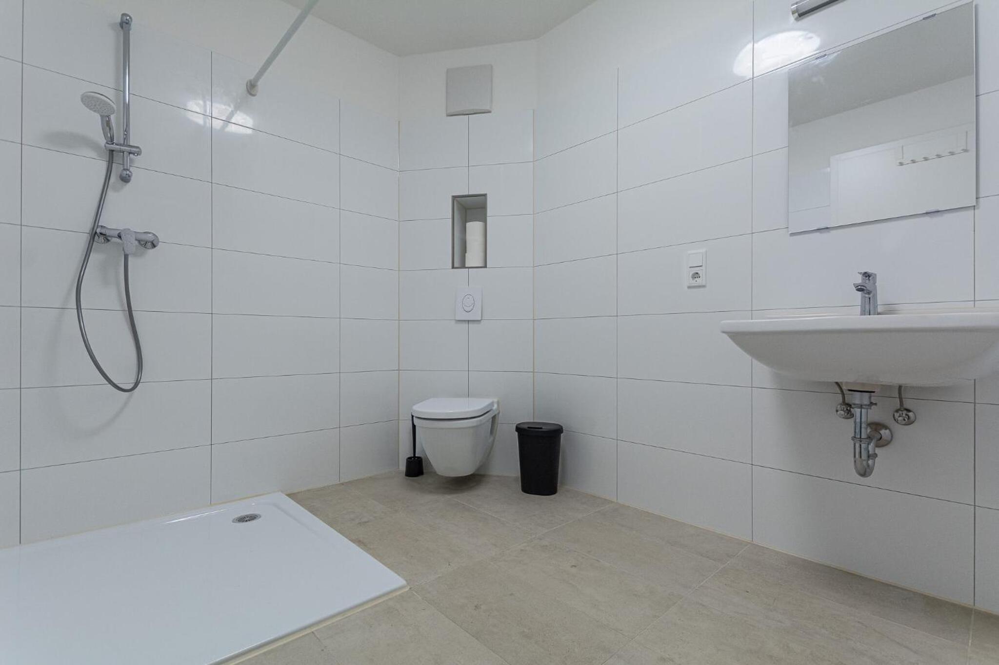 T&K Apartments - Bergisch Gladbach - 4 Comfortable Apartments - 18 min to Fair Messe Cologne