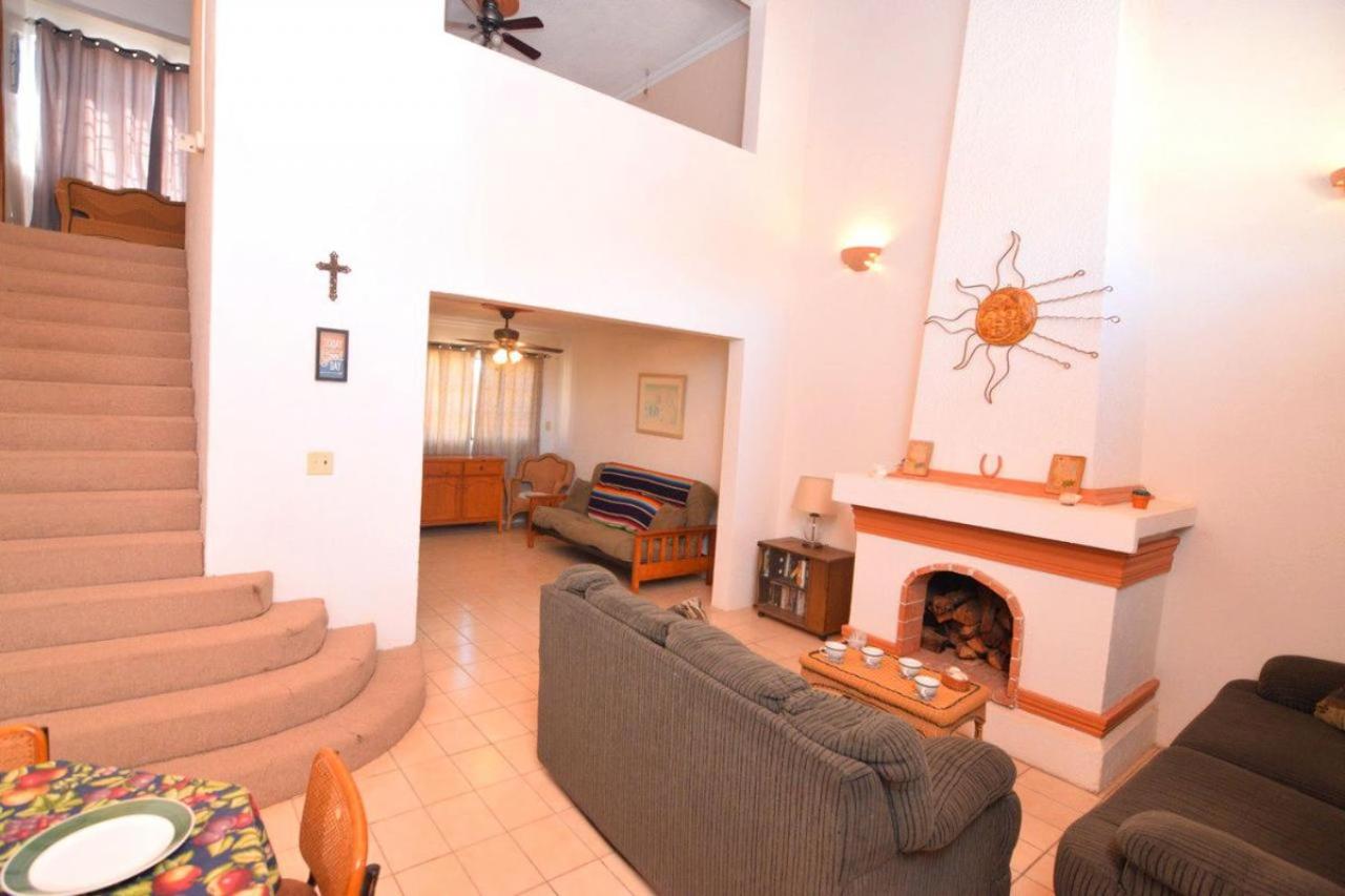 Casa Rubio del Mar - Monthly Rentals Welcome view 2