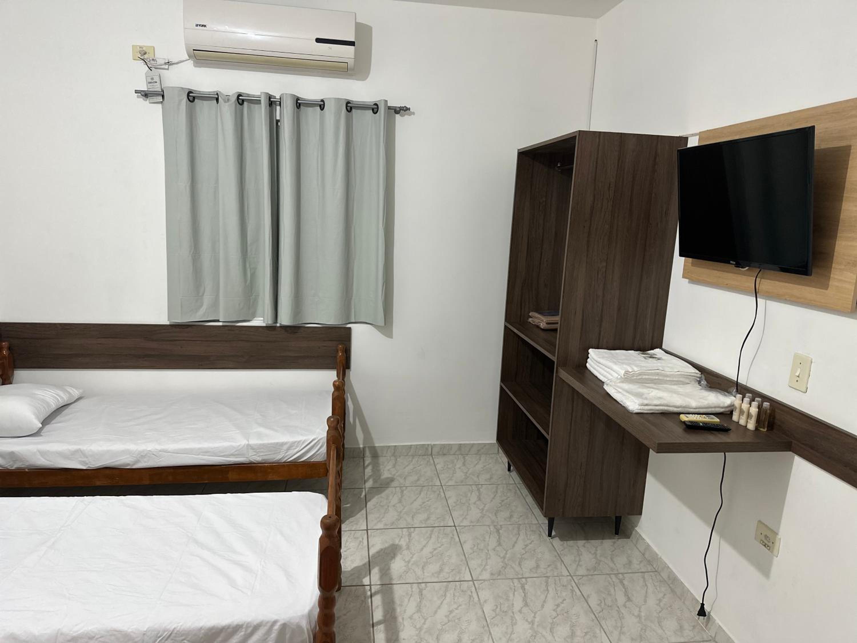 CASA DA ZEZÉ Pousada & Hotel ITABORAÍ