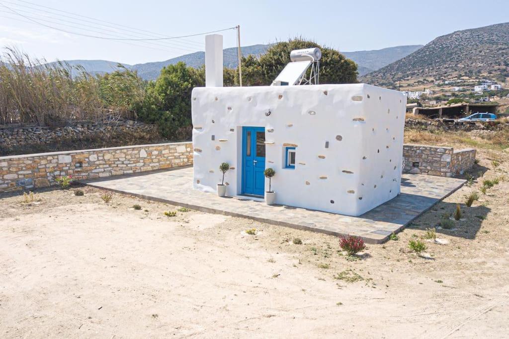 Traditional home in Paros.