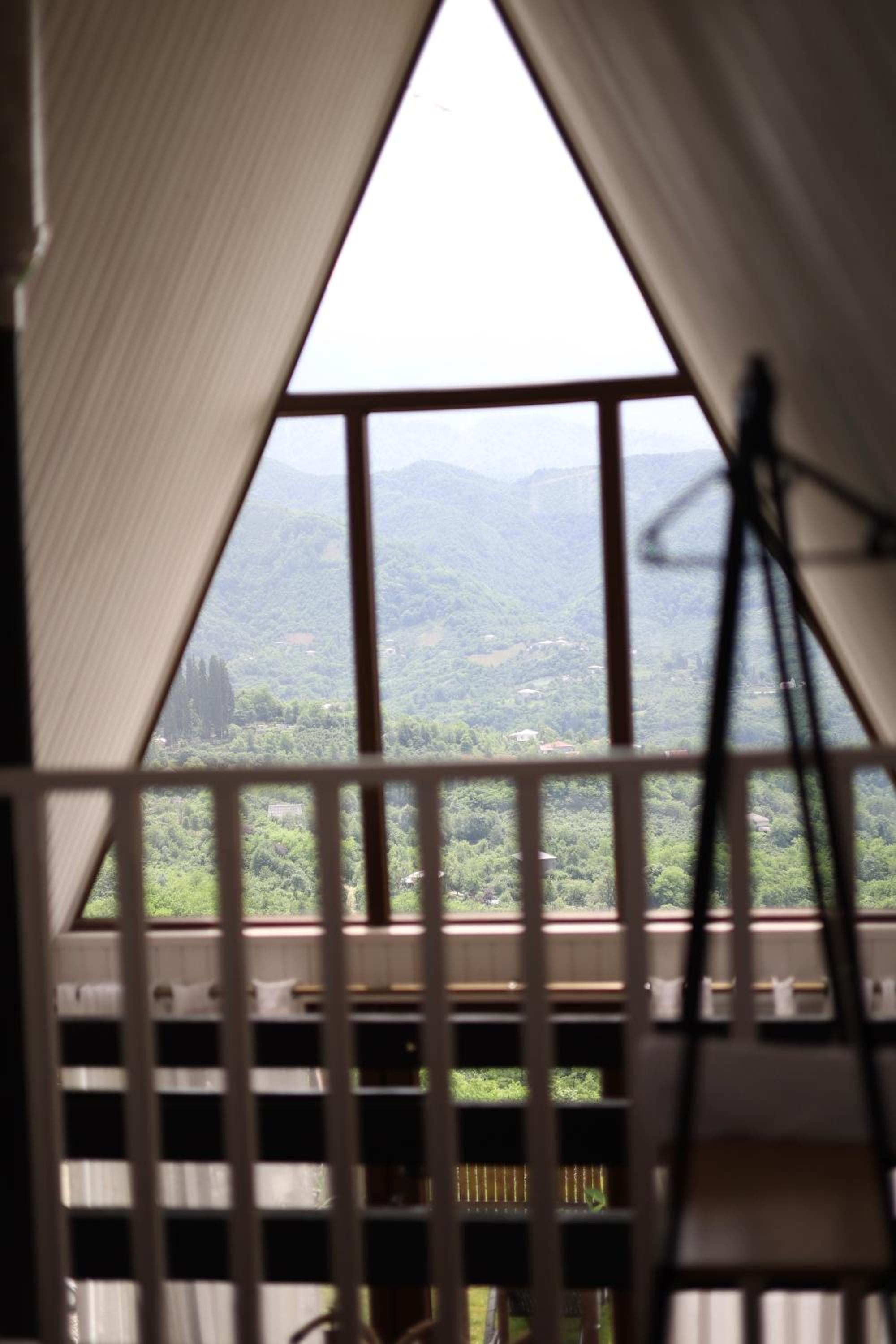 UkhutiEcoHouse