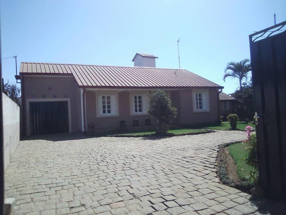 Villa Herifanja Antsirabe view 5