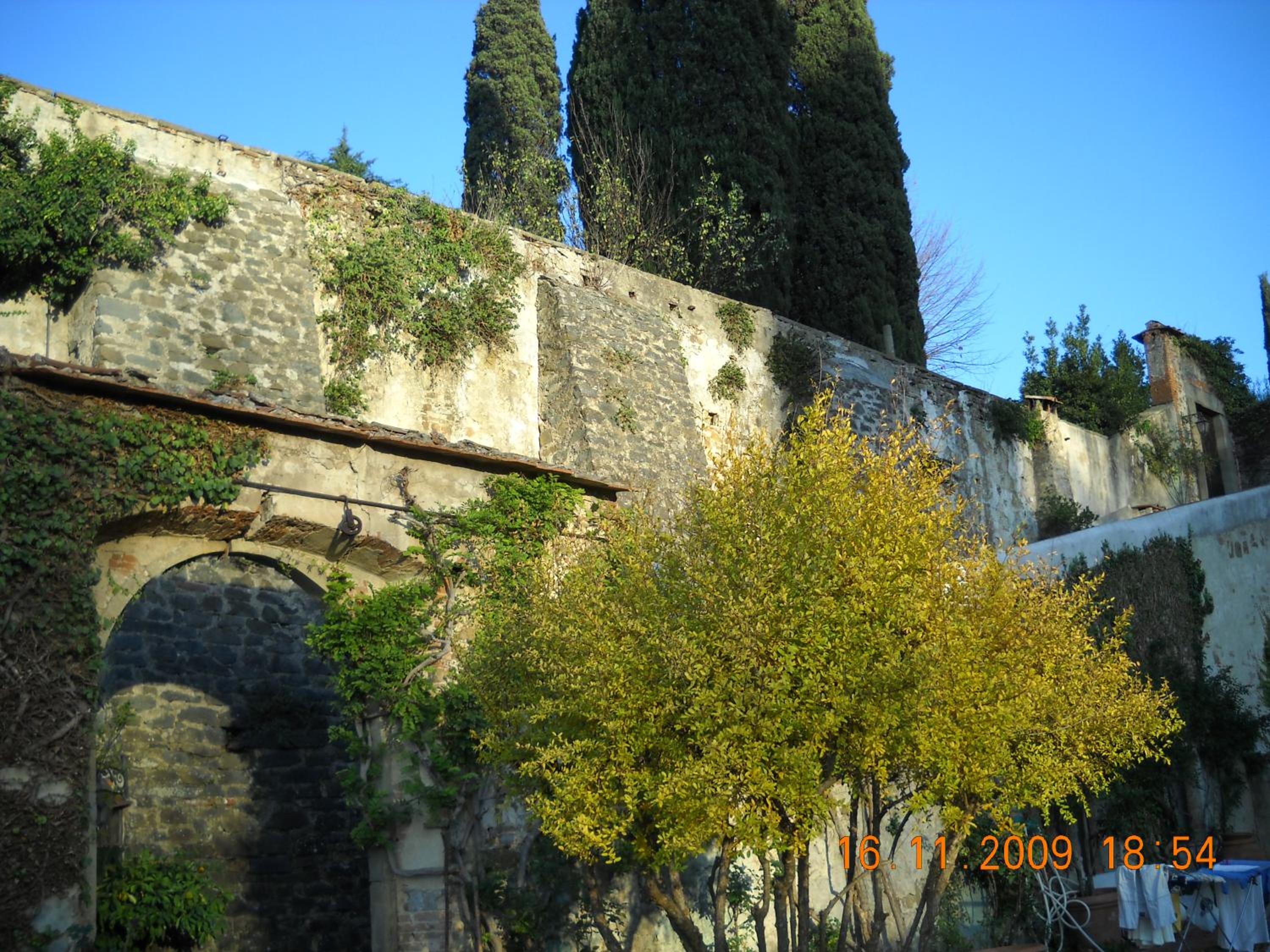 Charming cottage only for you, a hidden gem 10mn walk to historic center, stunning view
