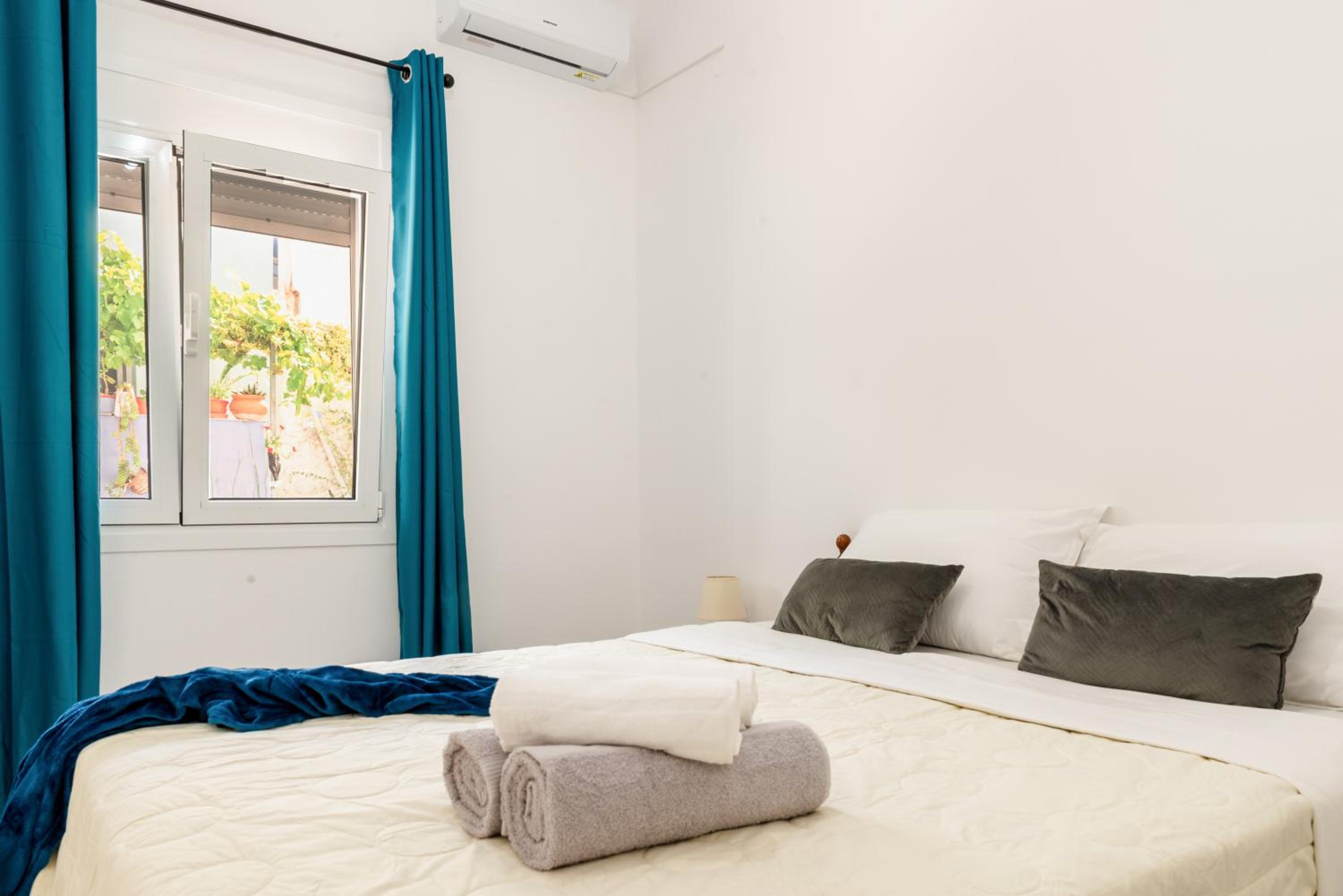 (Stoa escape) traditional home photo 2