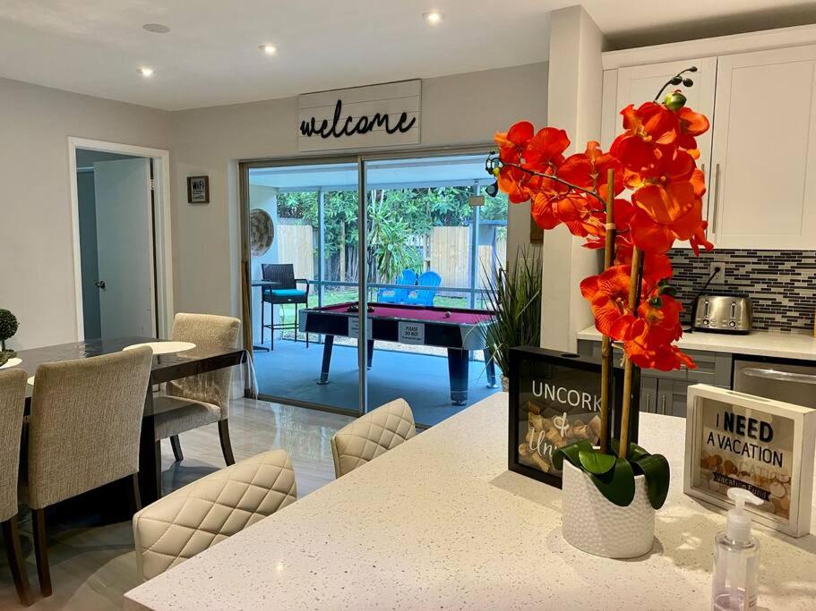 Heart of Miami Luxury Home 4BR Pool 5 Min Beach
