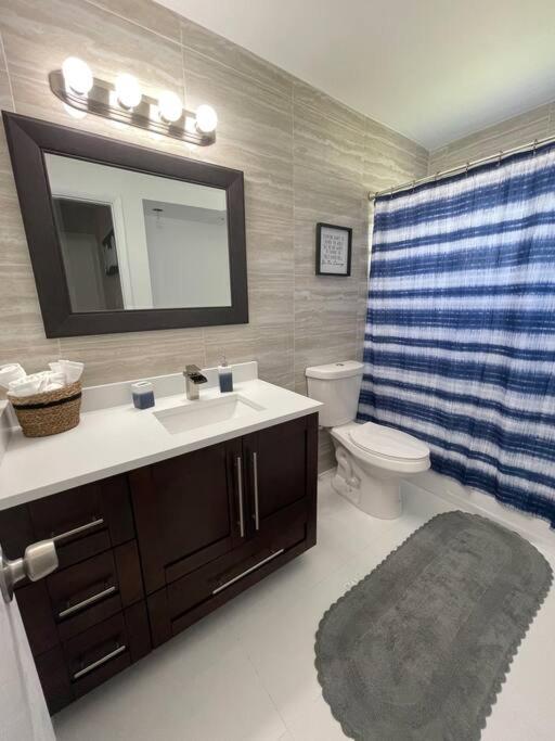 Heart of Miami Luxury Home 4BR Pool 5 Min Beach
