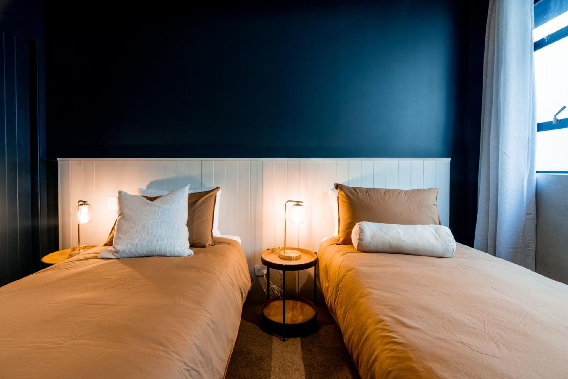 Wellington Vacations - The Cobbler Hotel - Property Image 10