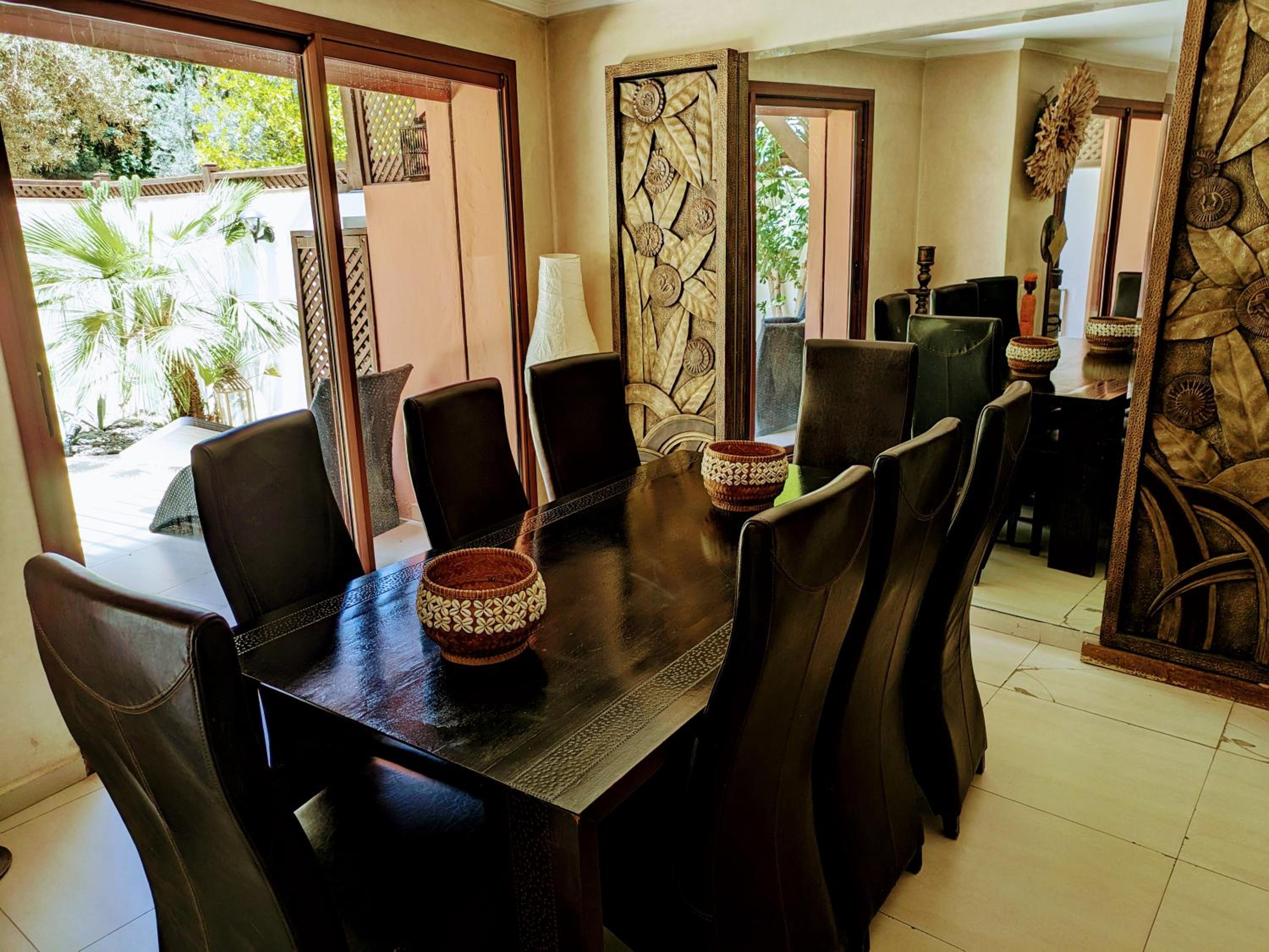 dining
