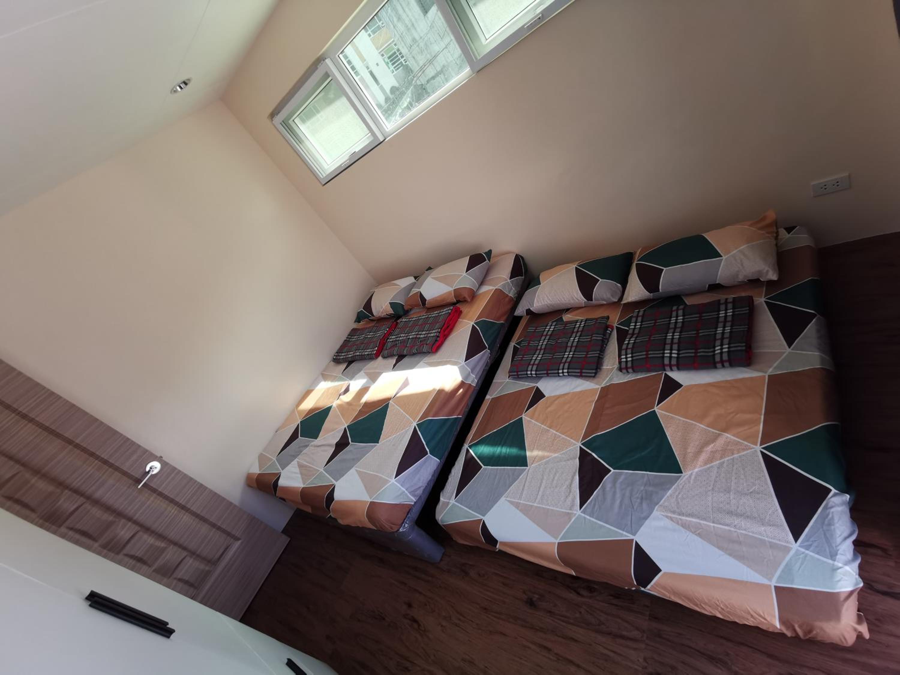 Baguio City Two Storey House near Burnham Park with WiFi view 4