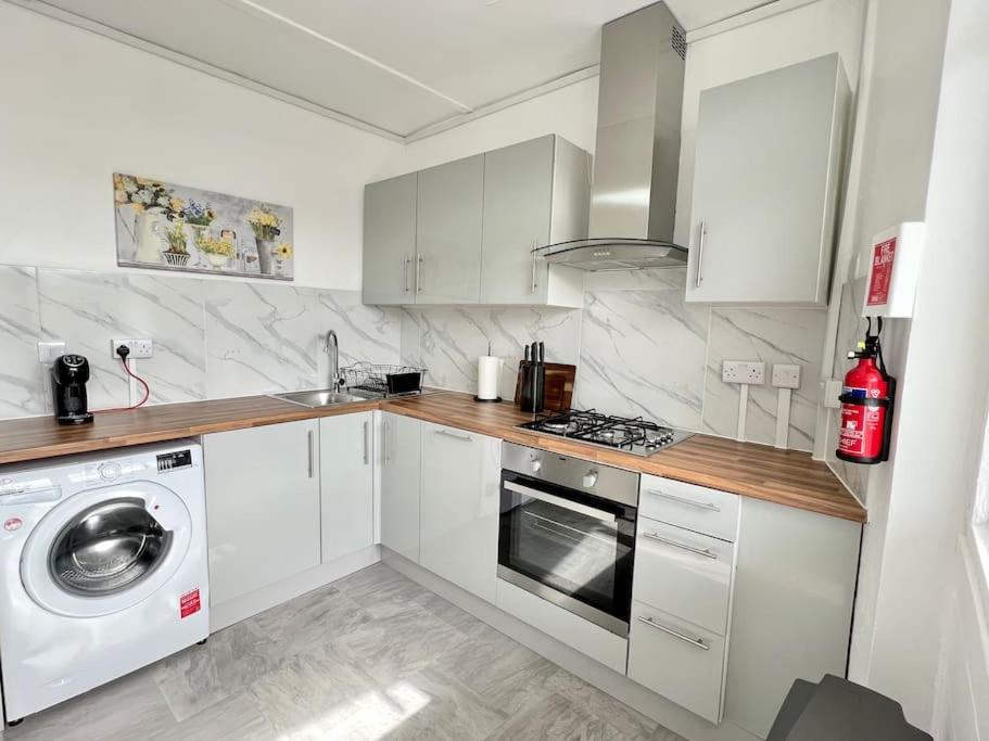 Lovely 3 Bedrooms Flat