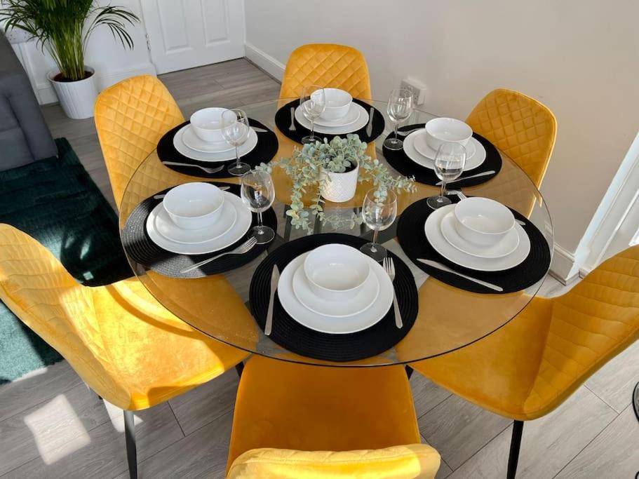 Lovely 3 Bedrooms Flat