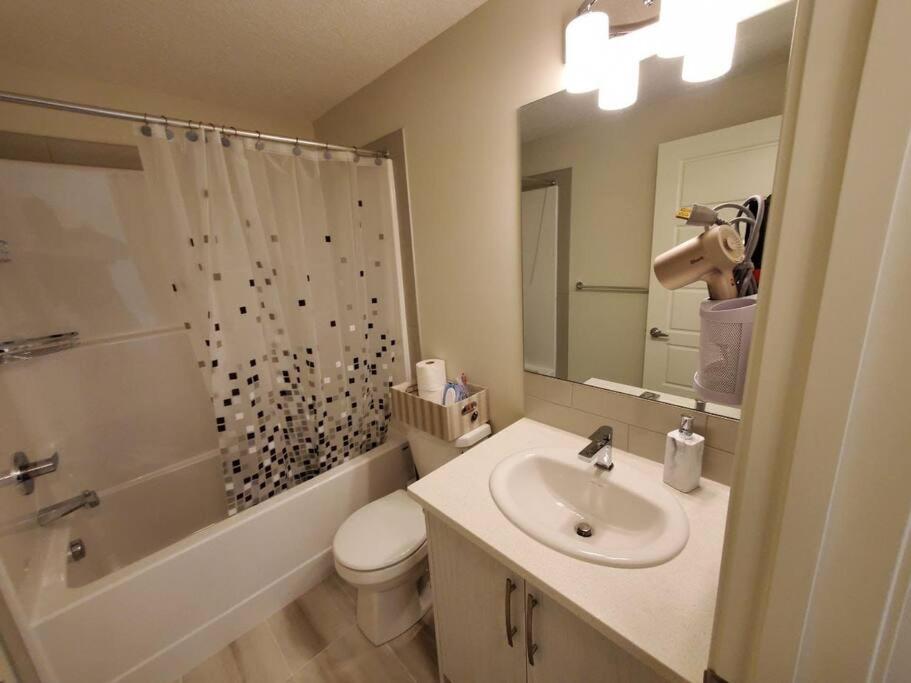 Cozy Rockland Park Unit+Parking