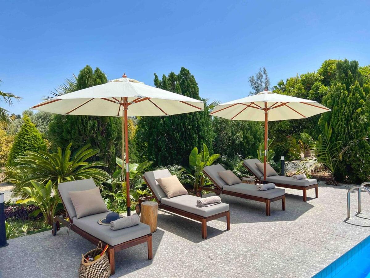 Cocoon Luxury Villa In Coral Bay-3 Min To Beach