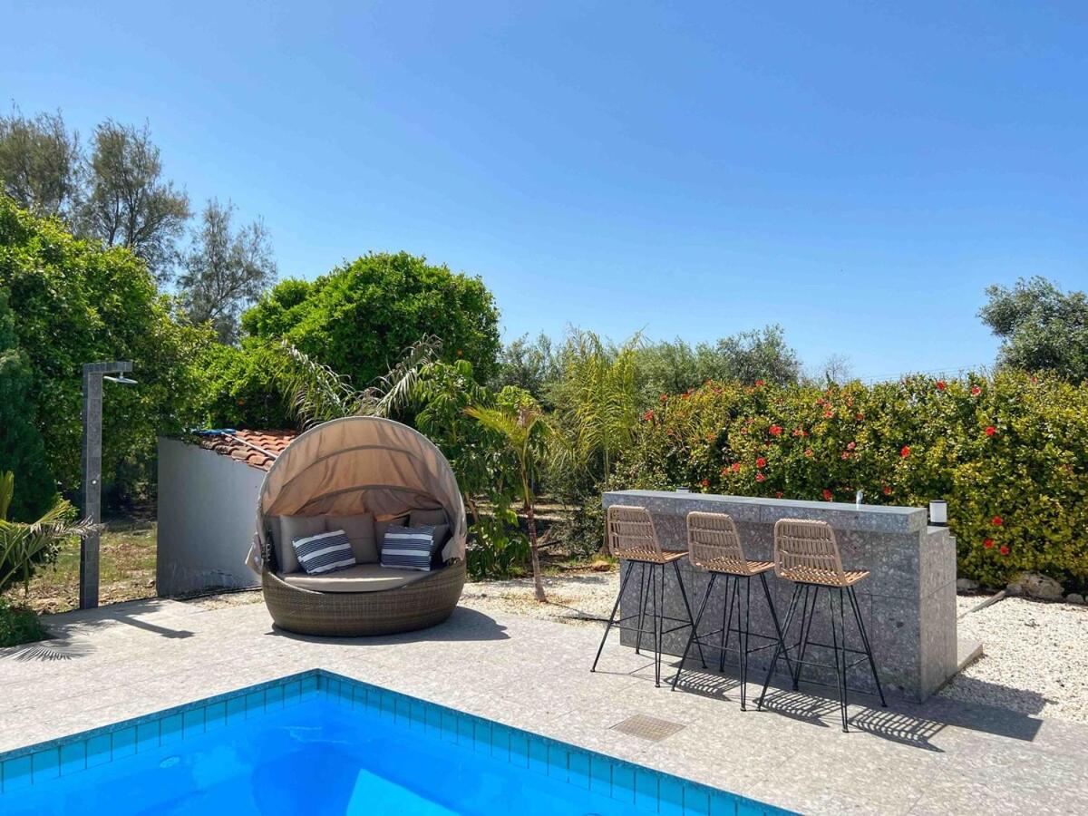 Cocoon Luxury Villa In Coral Bay-3 Min To Beach