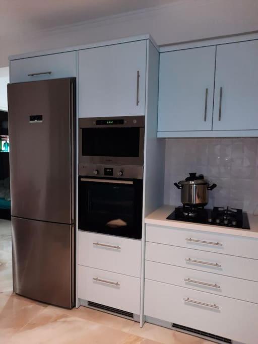 AVRA-3 Luxury Apartment view 3