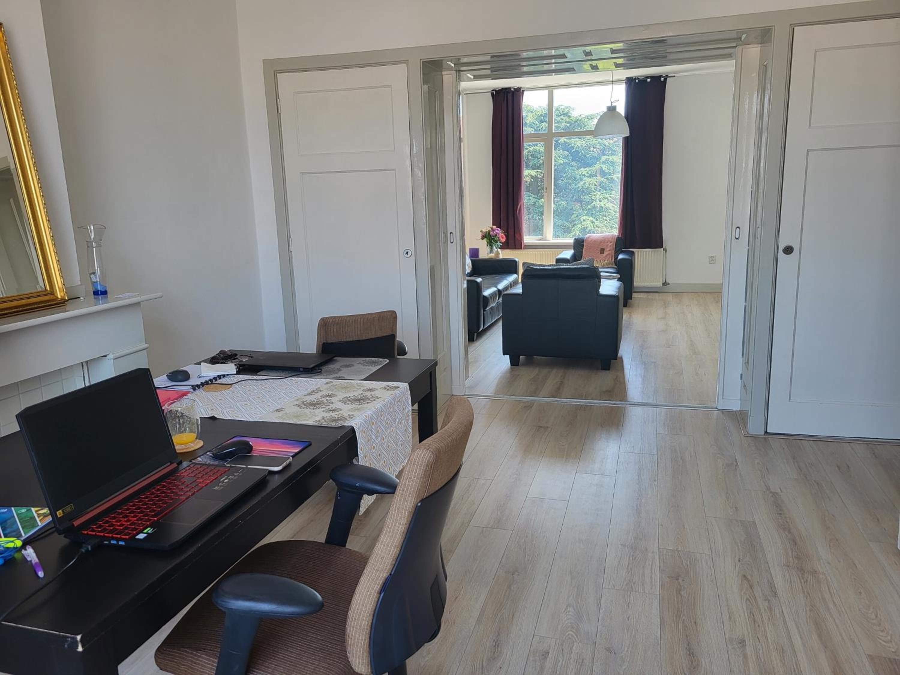 Beautiful spacious appartment at top location in The Hague view 3