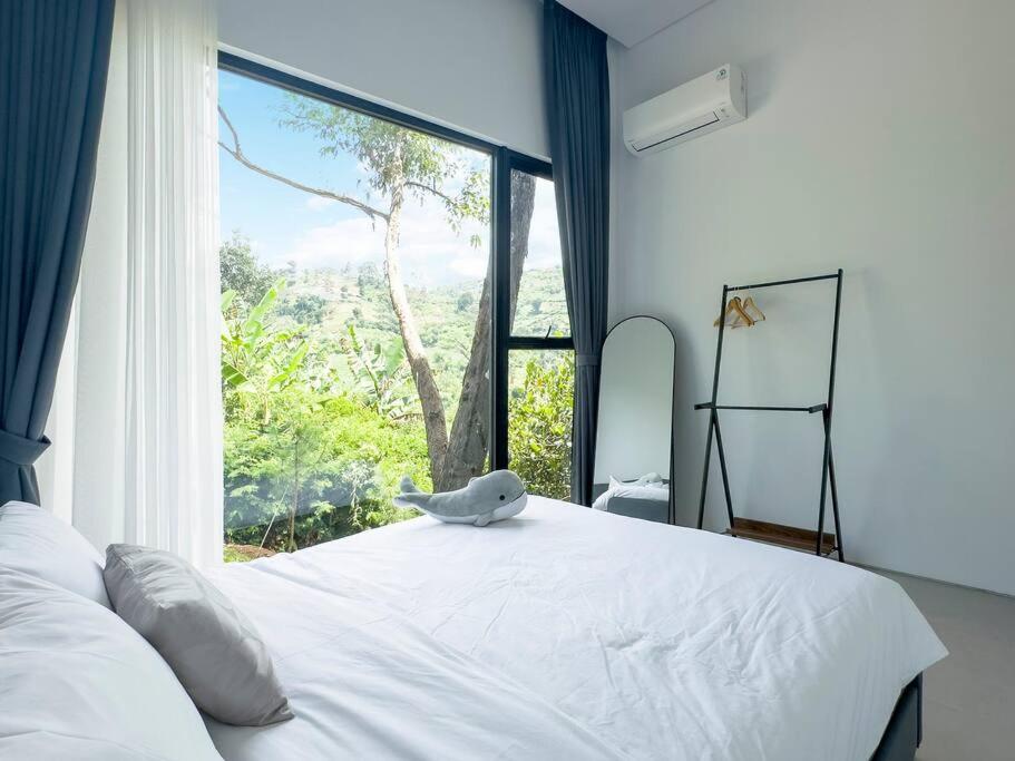 Thalassaville Dago Bandung