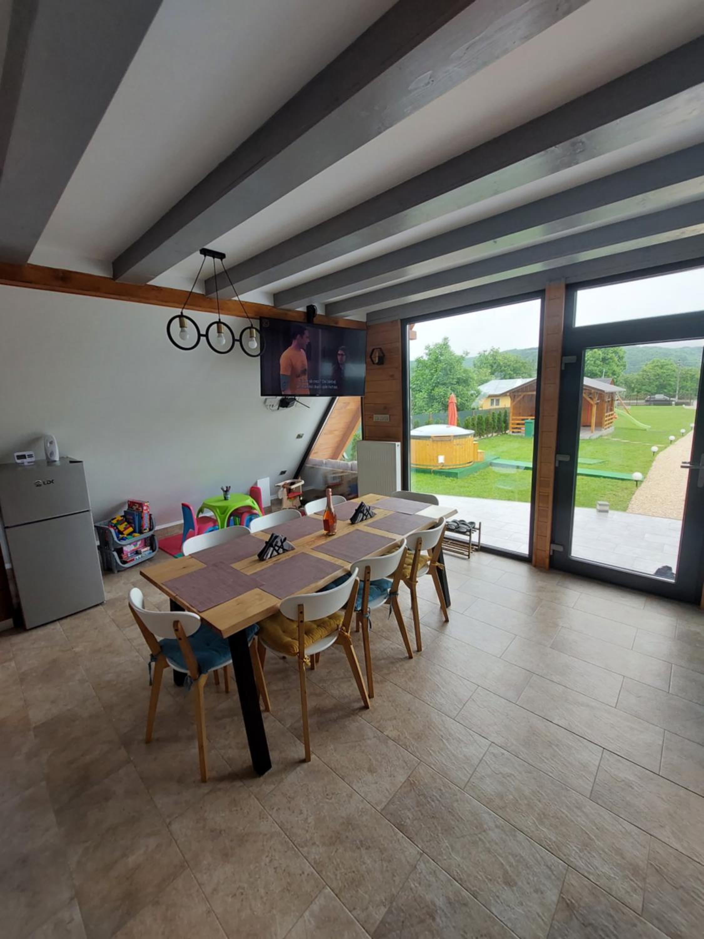 Cabana A-frame Nis view 4
