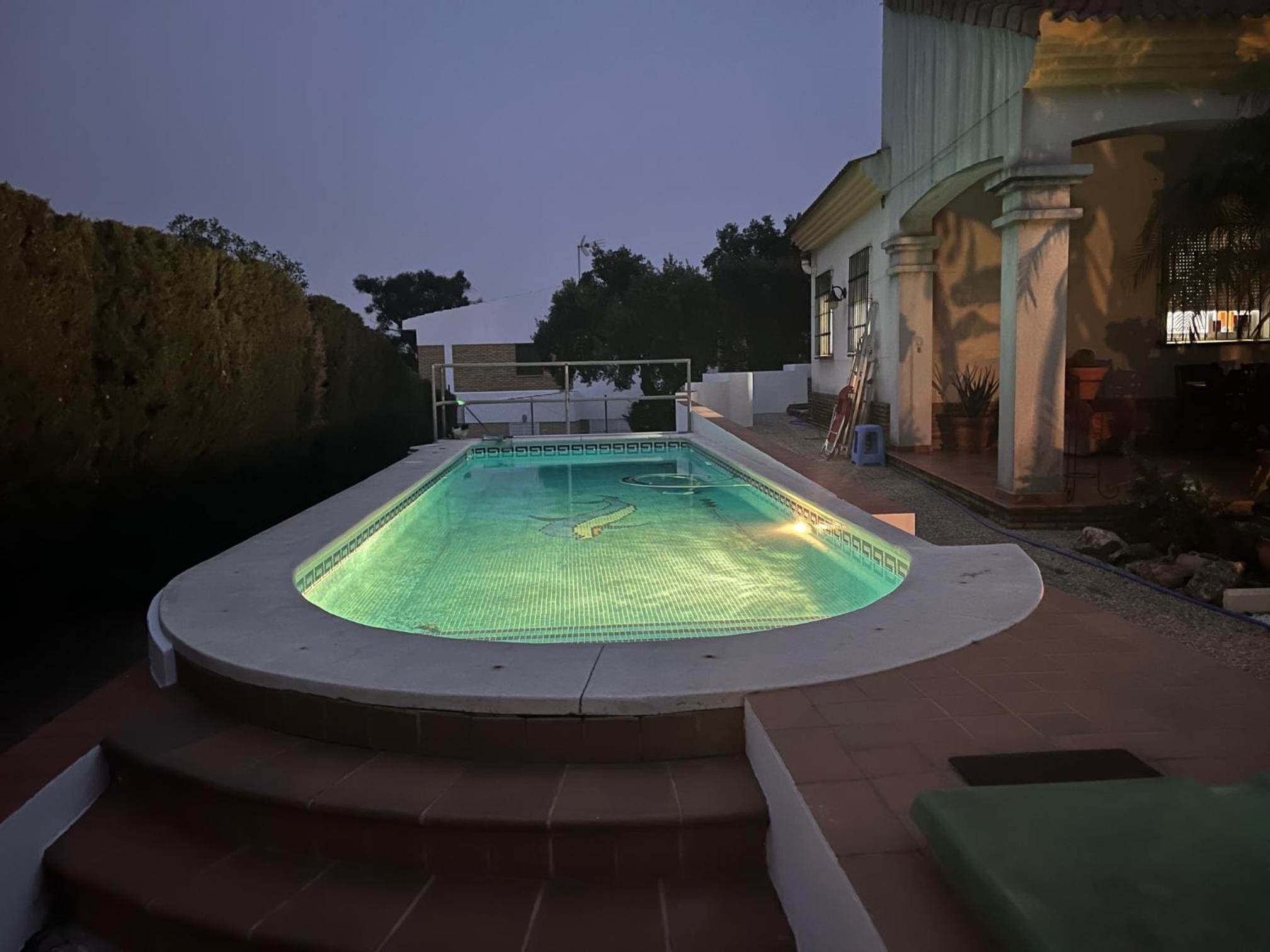Habitación con baño Malva Piscina SOLO ADULTOS