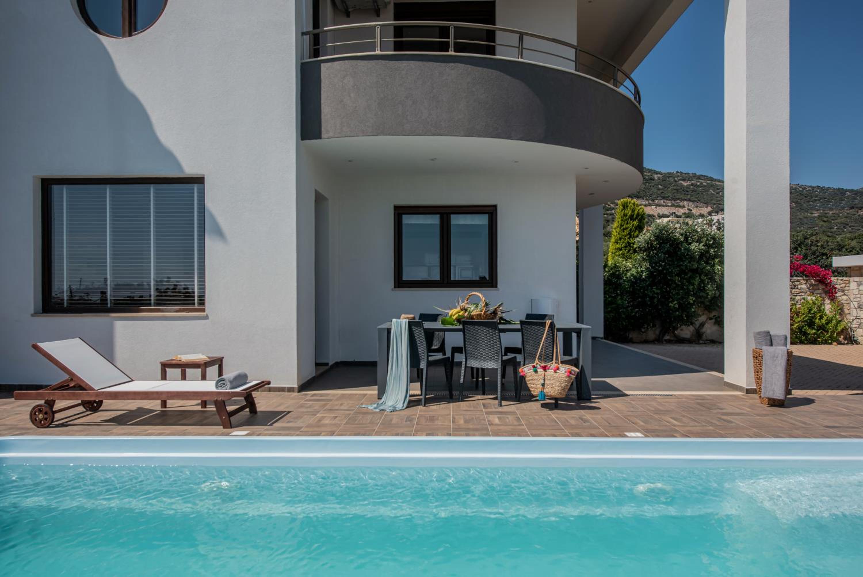 Villa Ete Premier Luxury Villa by Prime Stay view 5